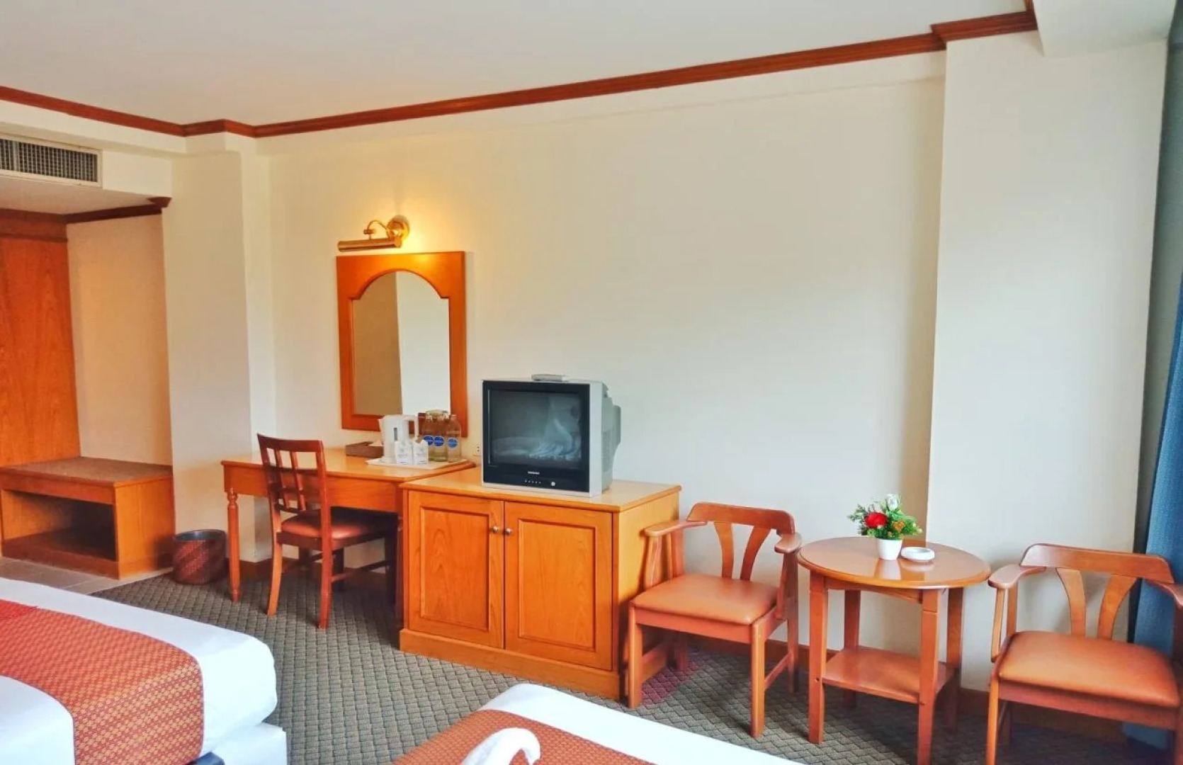 Sing Golden Place Hotel