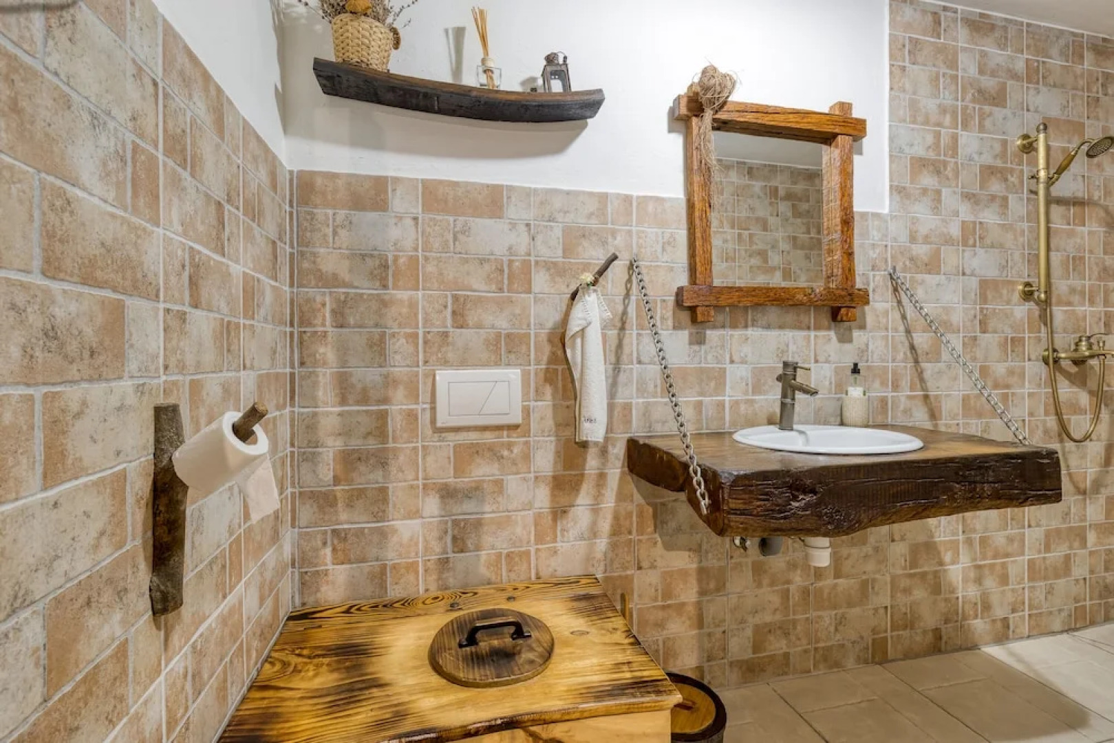 Family Friendly France's Lair