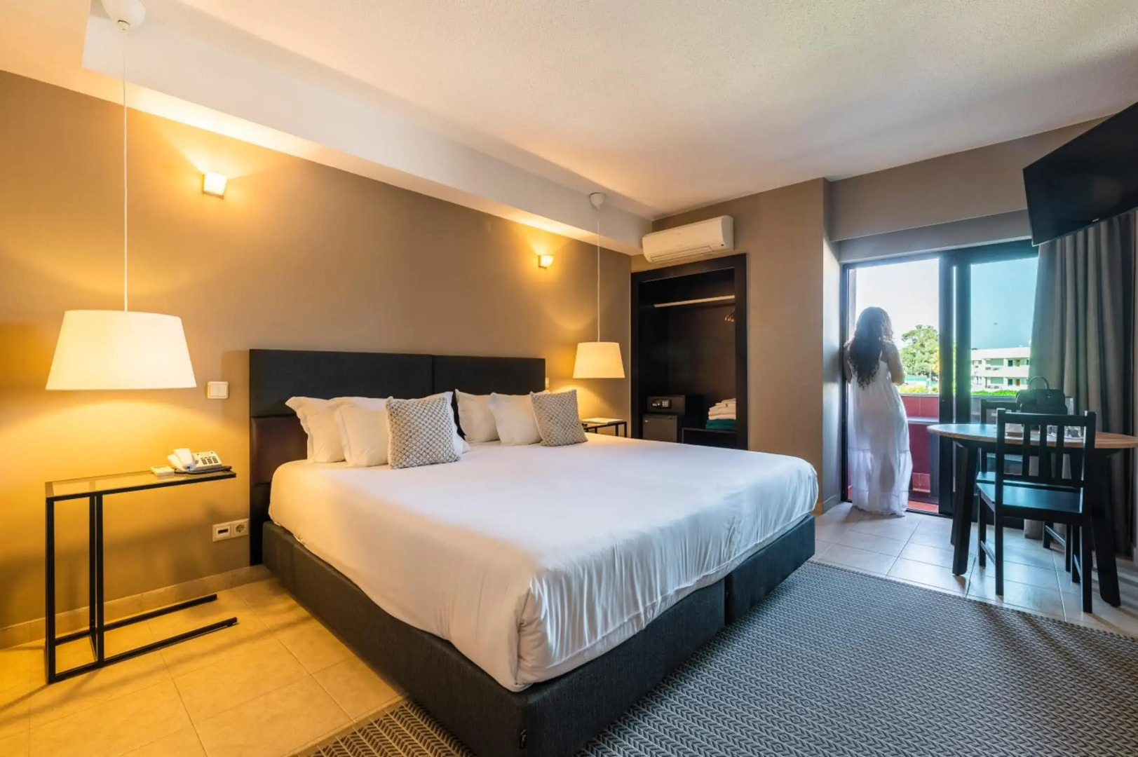 Topazio Vibe Beach Hotel & Apartments - Adults Friendly