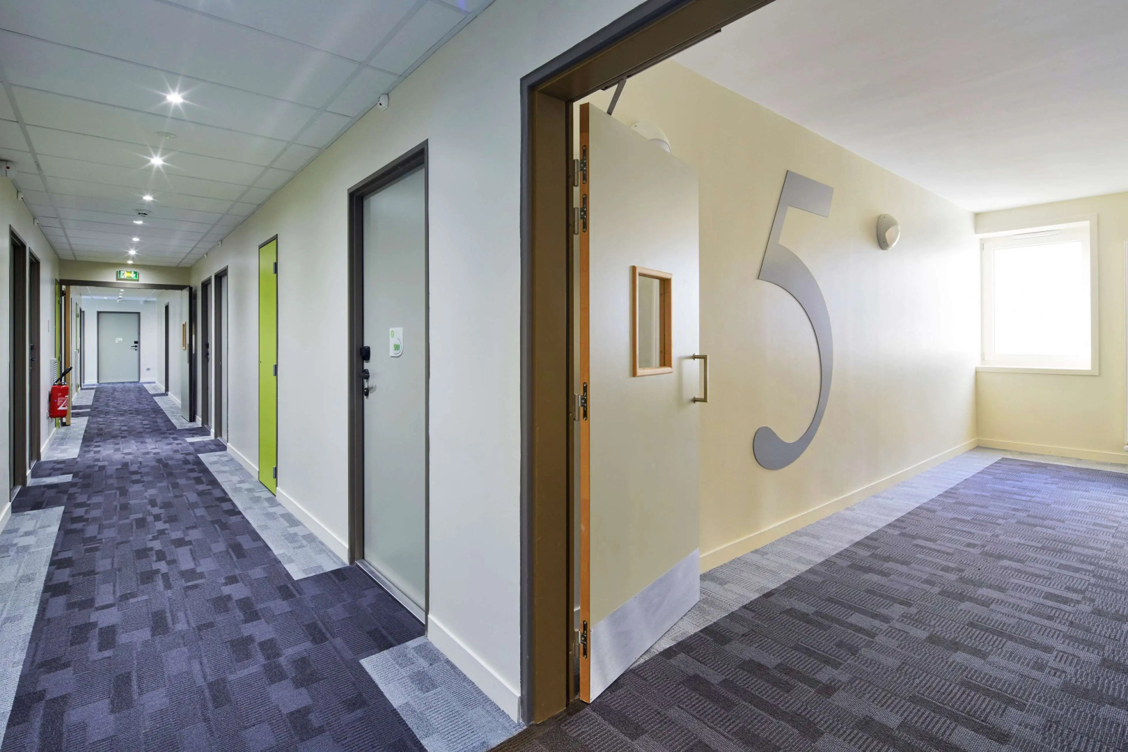 Campanile PRIME - Paris Saclay