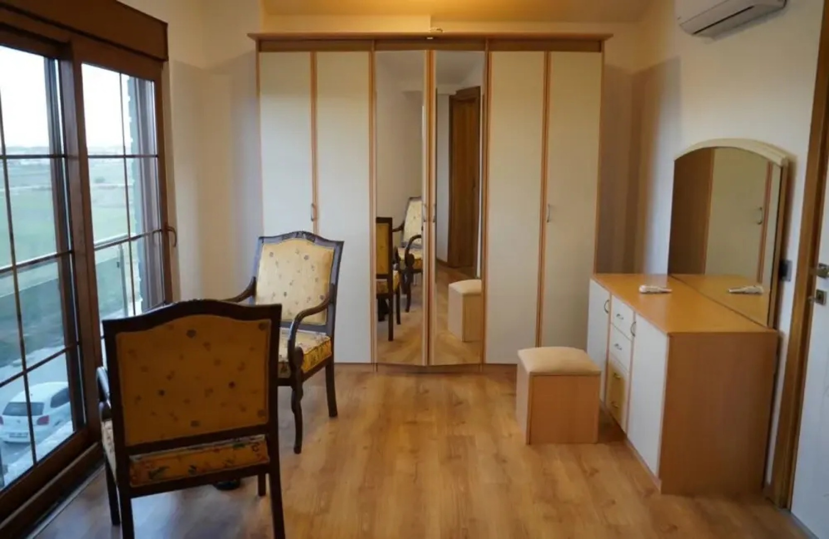 Gorgeous Villa With Private Pool in Antalya 1