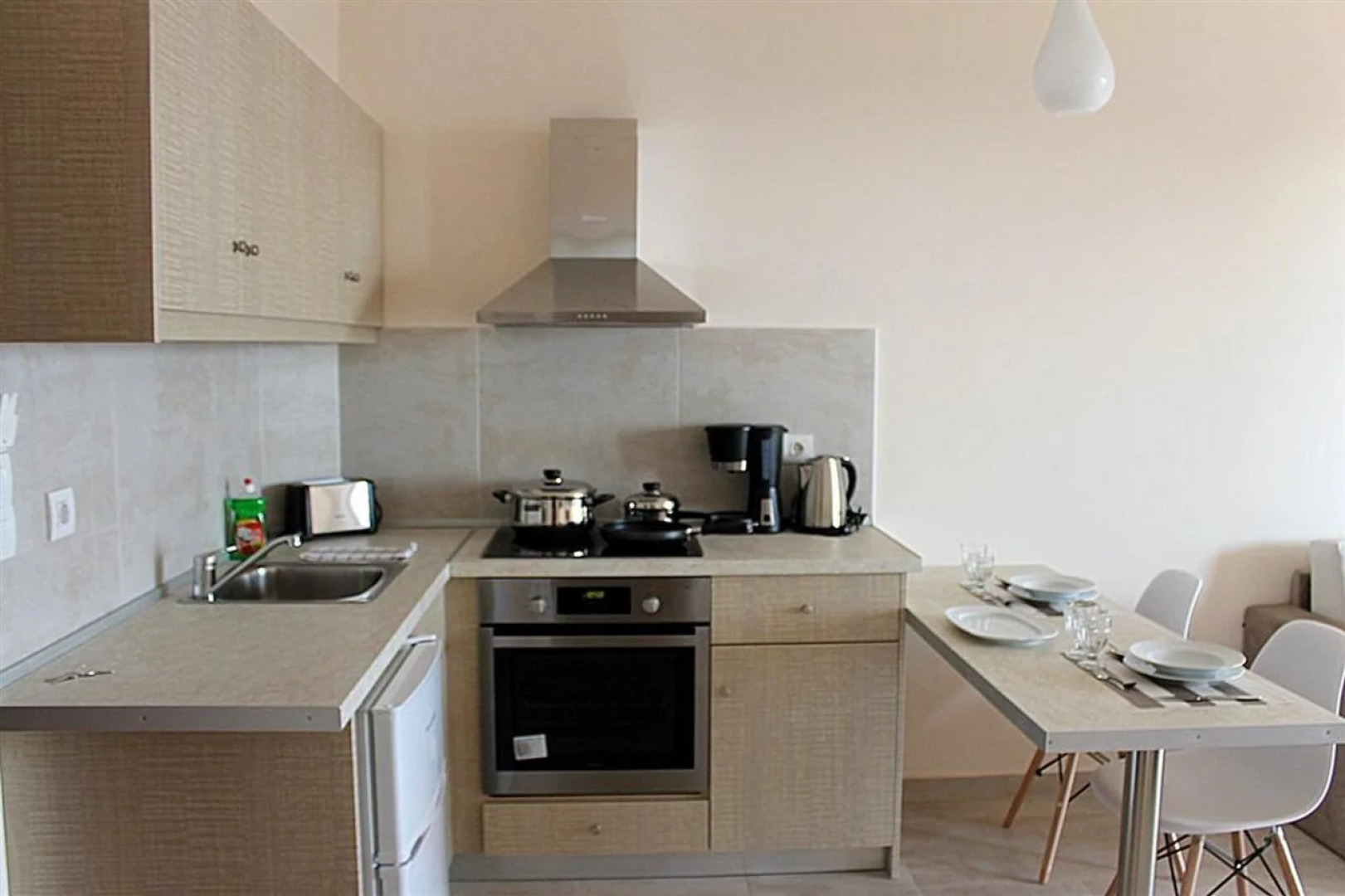 Lido Paradise Apartments