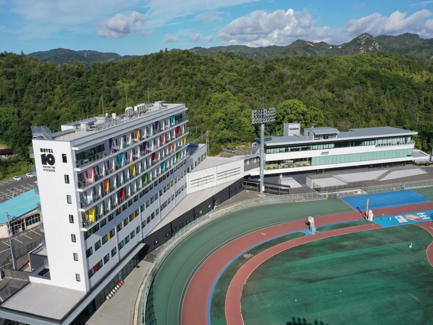 SETOUCHI KEIRIN HOTEL 10 by Onko Chishin