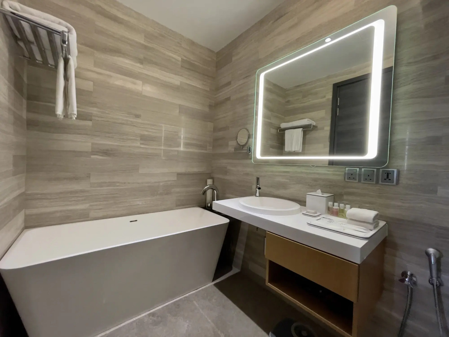 Fraser Place Puteri Harbour