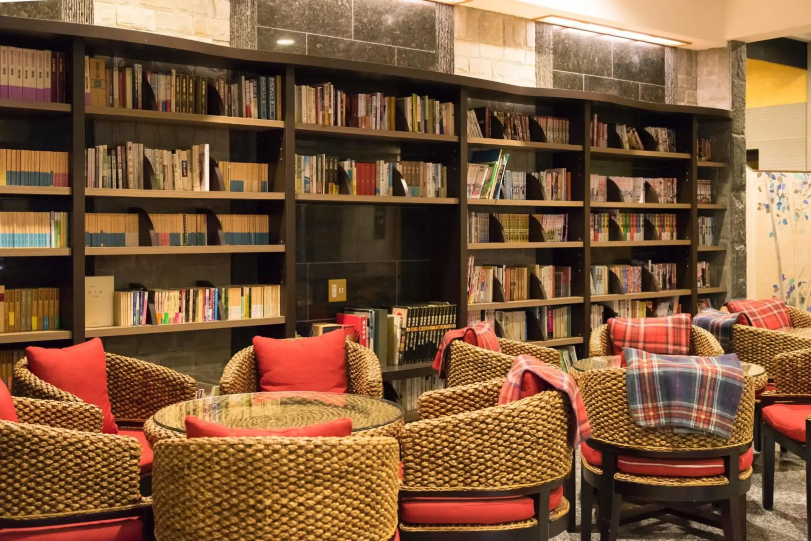 Awara Grand Hotel