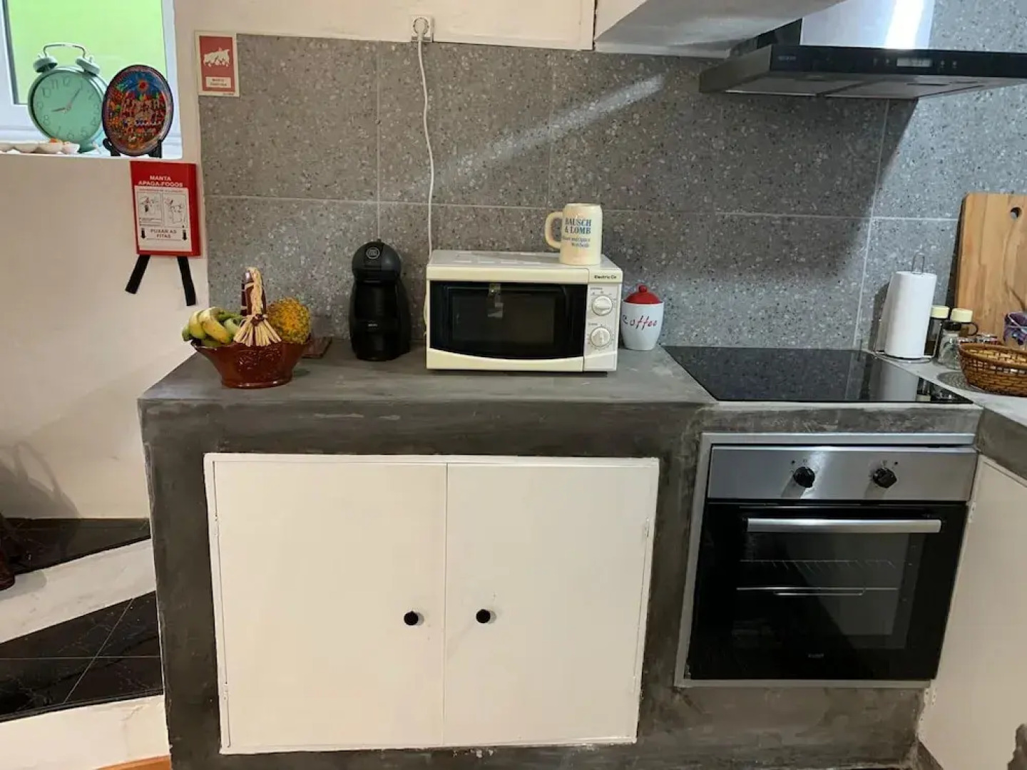 House With 3 Bedrooms in Ponta Delgada , With Wonderful sea View, Terrace and Wifi Near the Beach