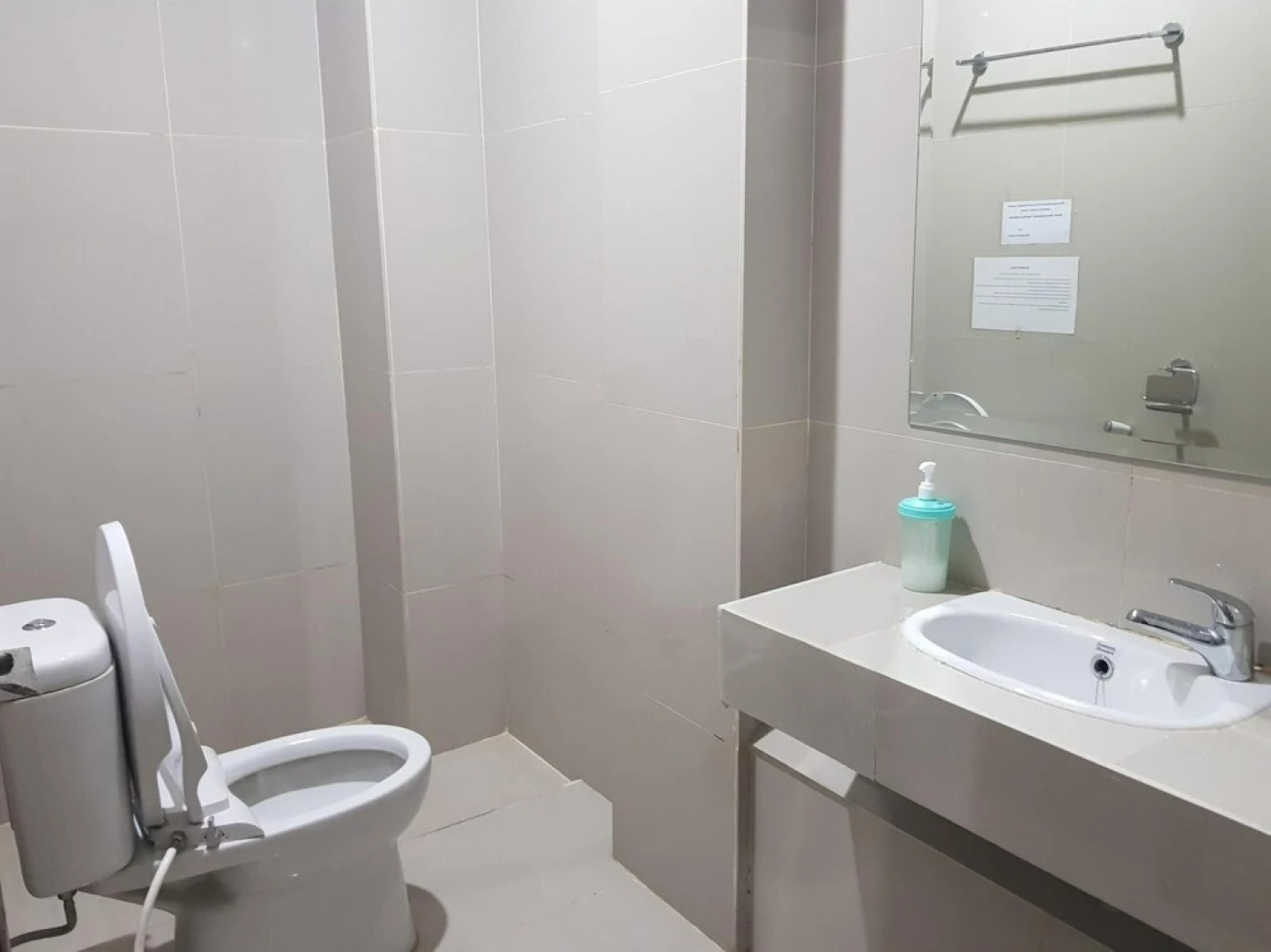 Capital O 93263 Linge Land Hotel