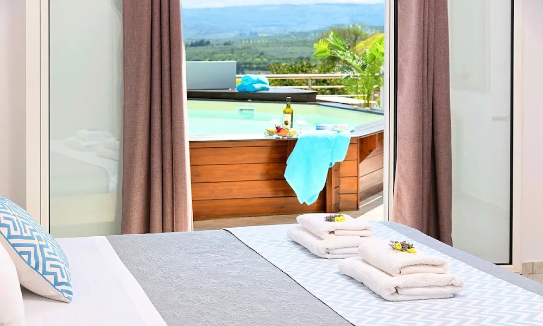 Villa di Creta Heated Pool