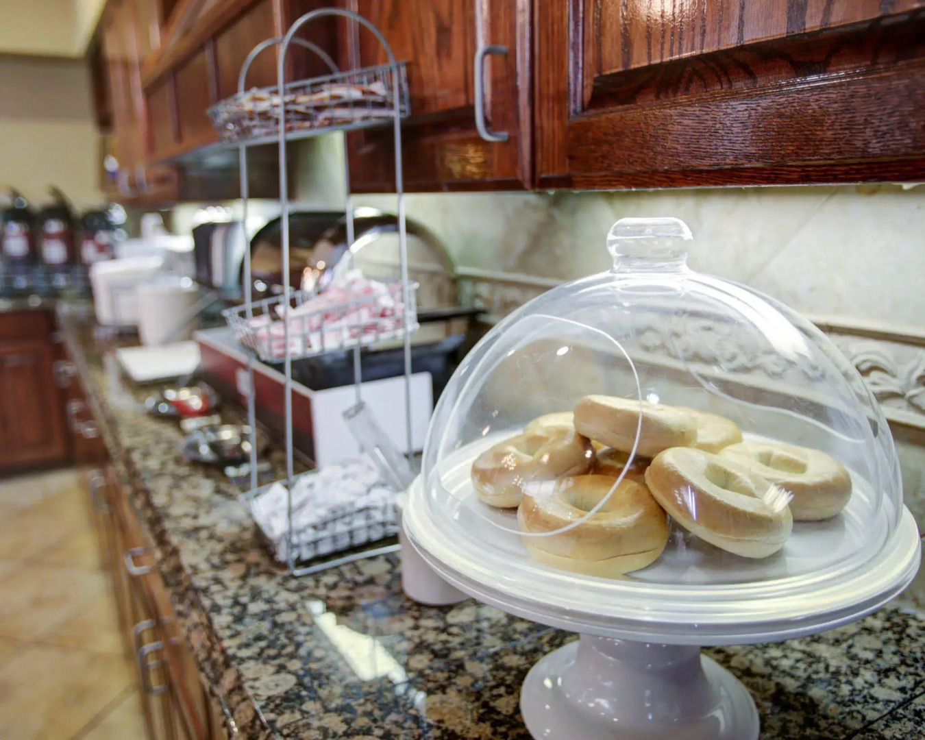 Comfort Suites University Drive