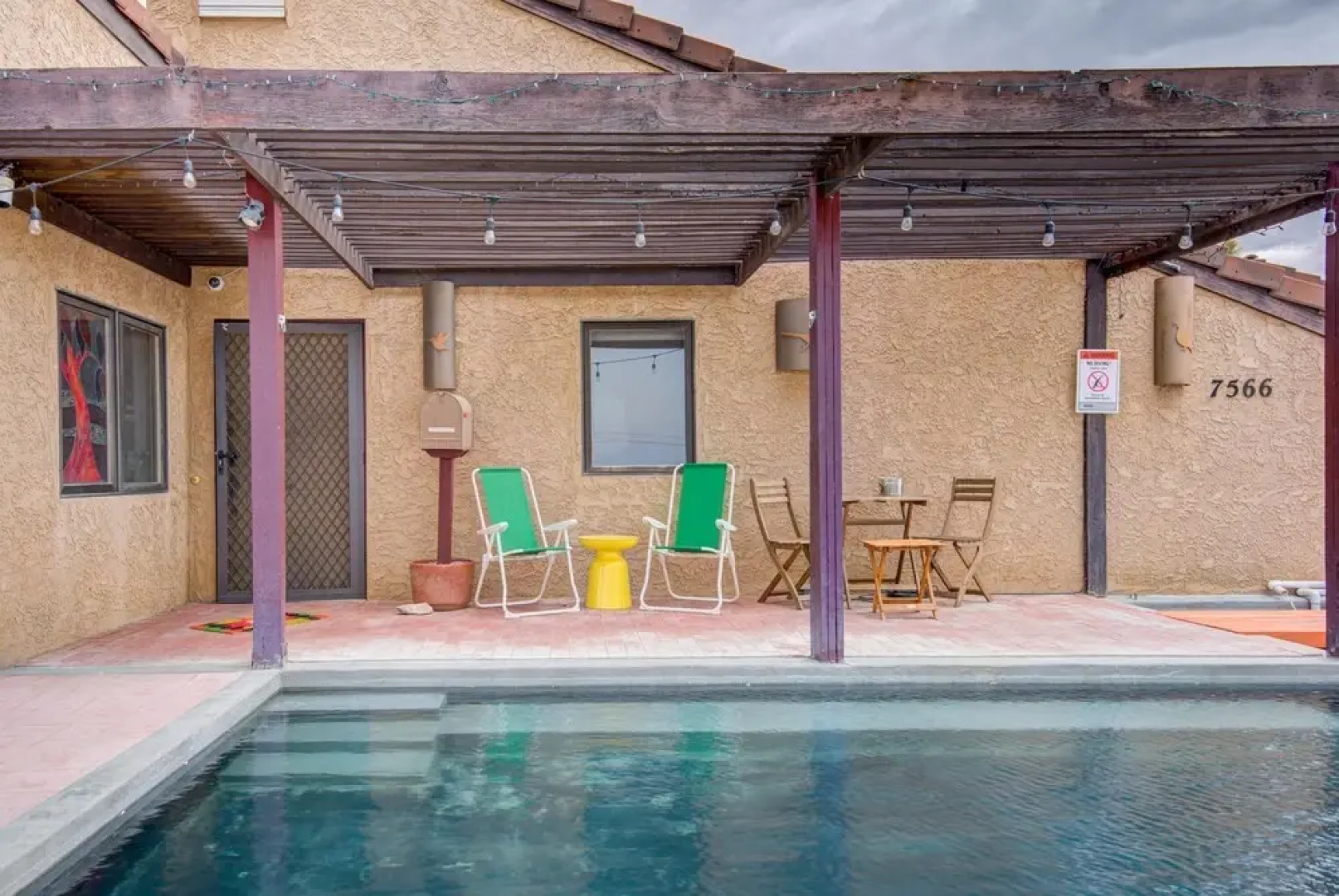 Joshua Tree Luxury Dream Modern 5 Bedroom!