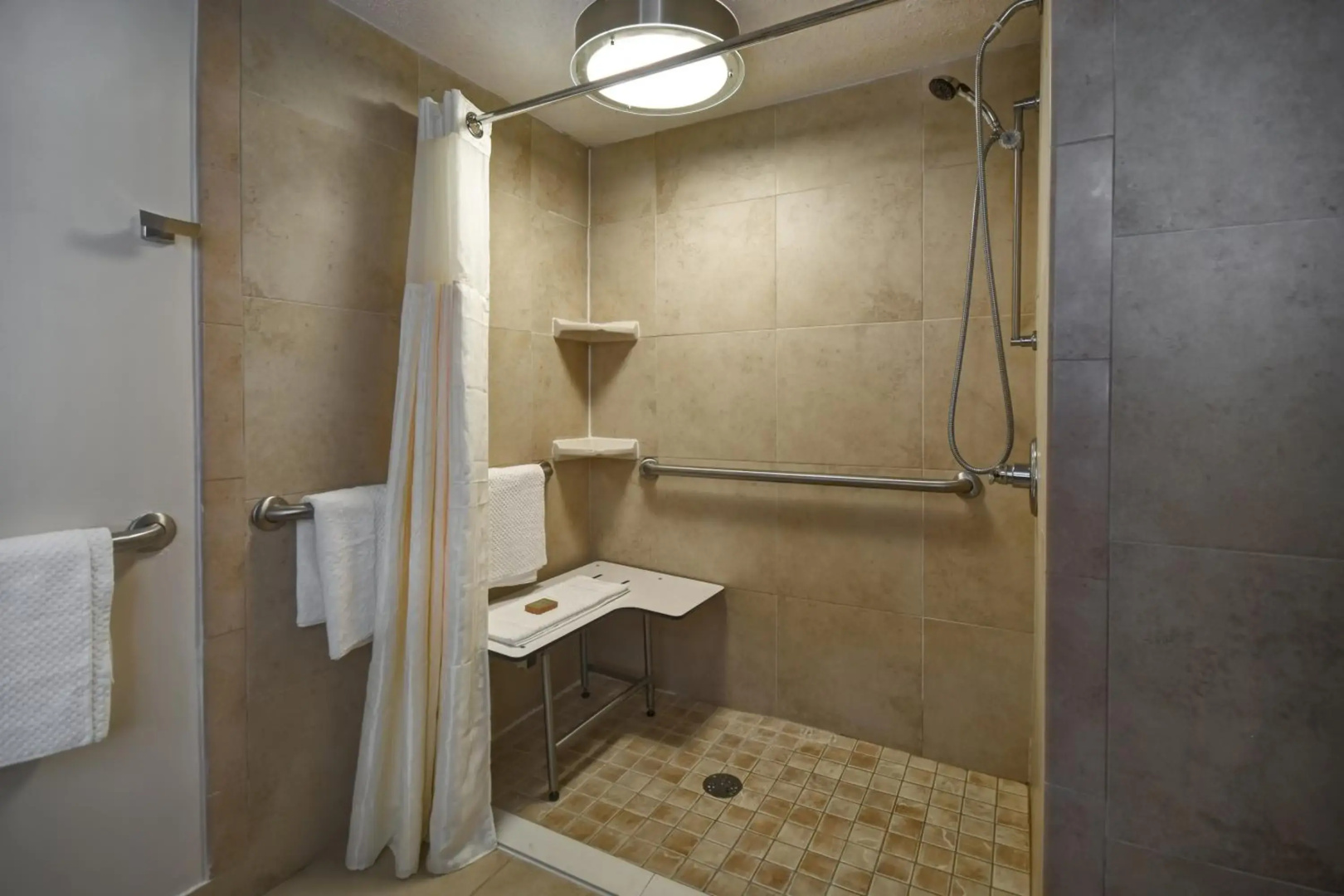 DoubleTree by Hilton Hotel Augusta