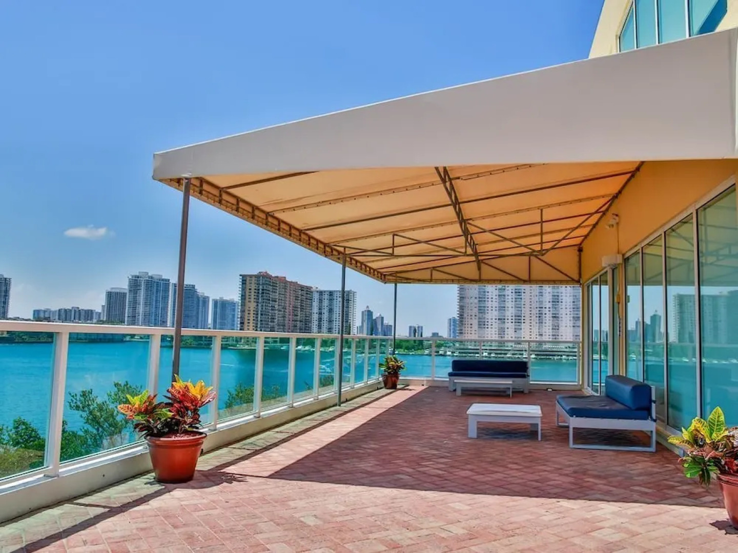 One Bedroom Apartments Sunny Isles Beach