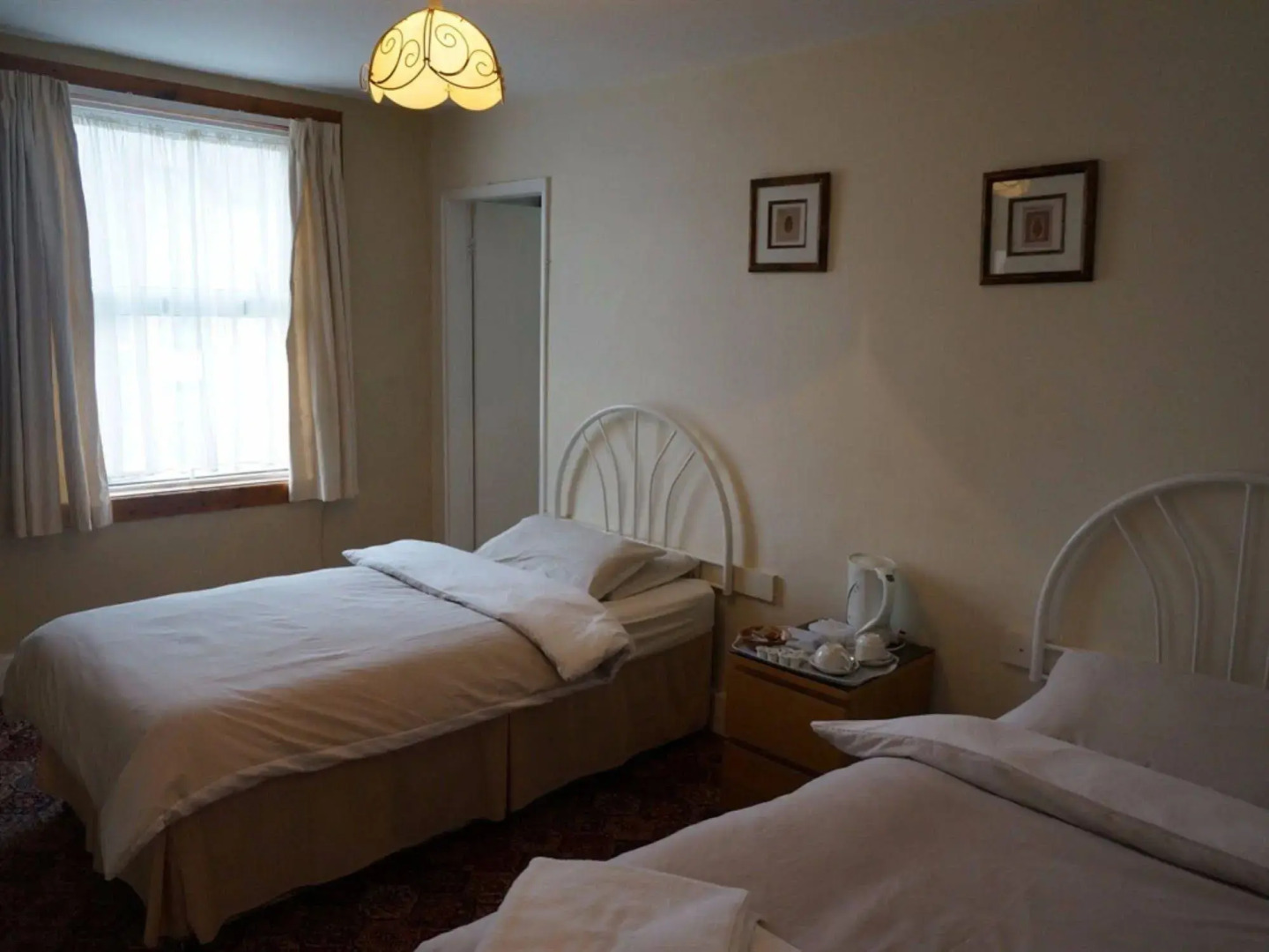 Victoria Hotel