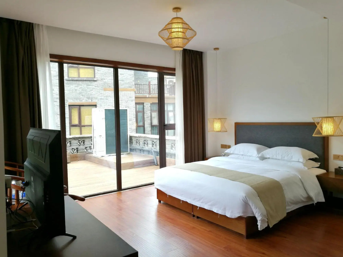 Huaxinong Villa Hotel