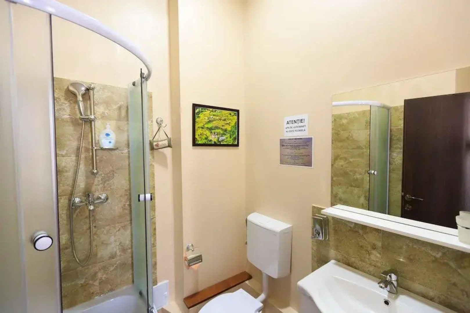 Corner Center Rental