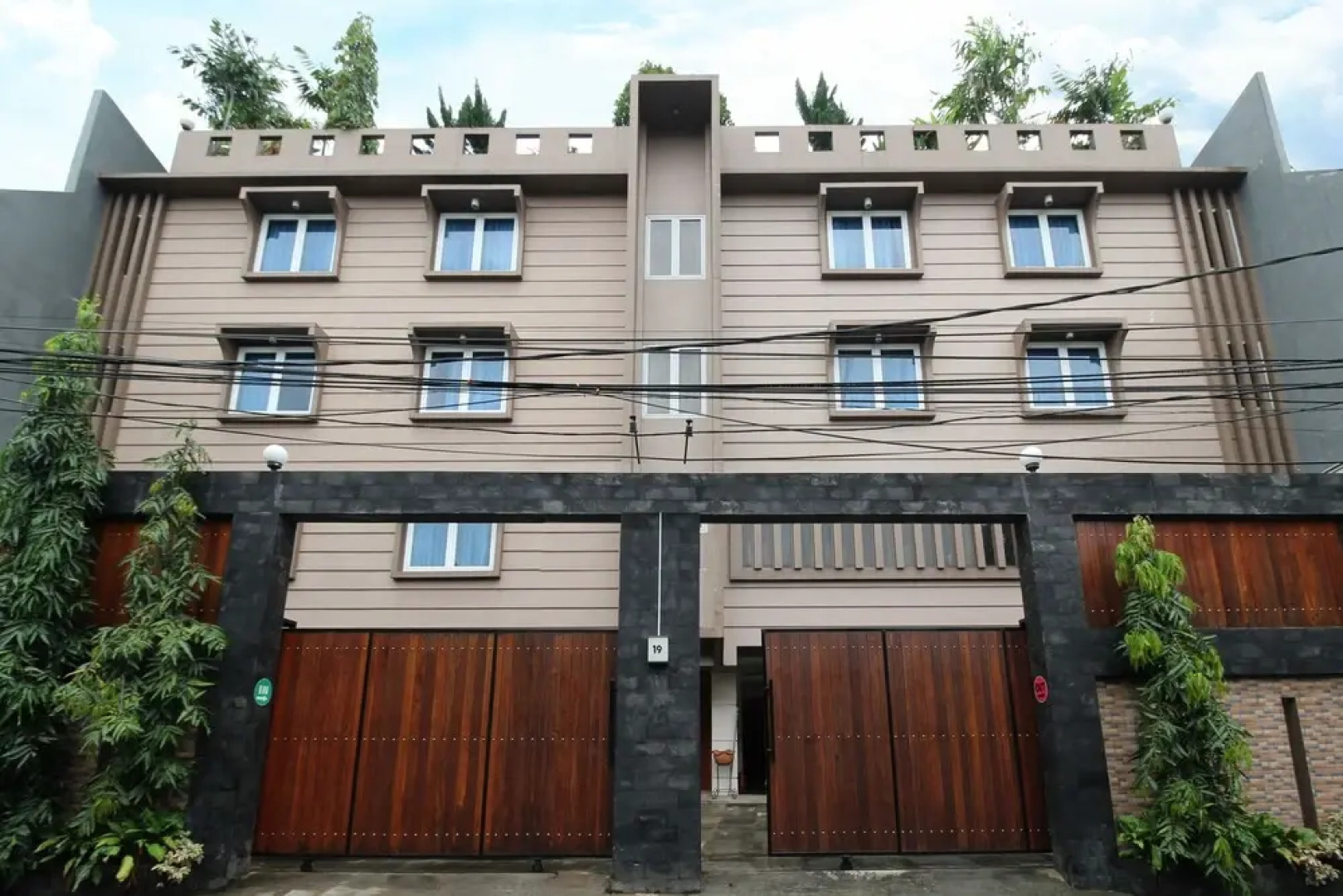 Airy Bintaro Sektor Tujuh Unta Raya 19 Tangerang Selatan