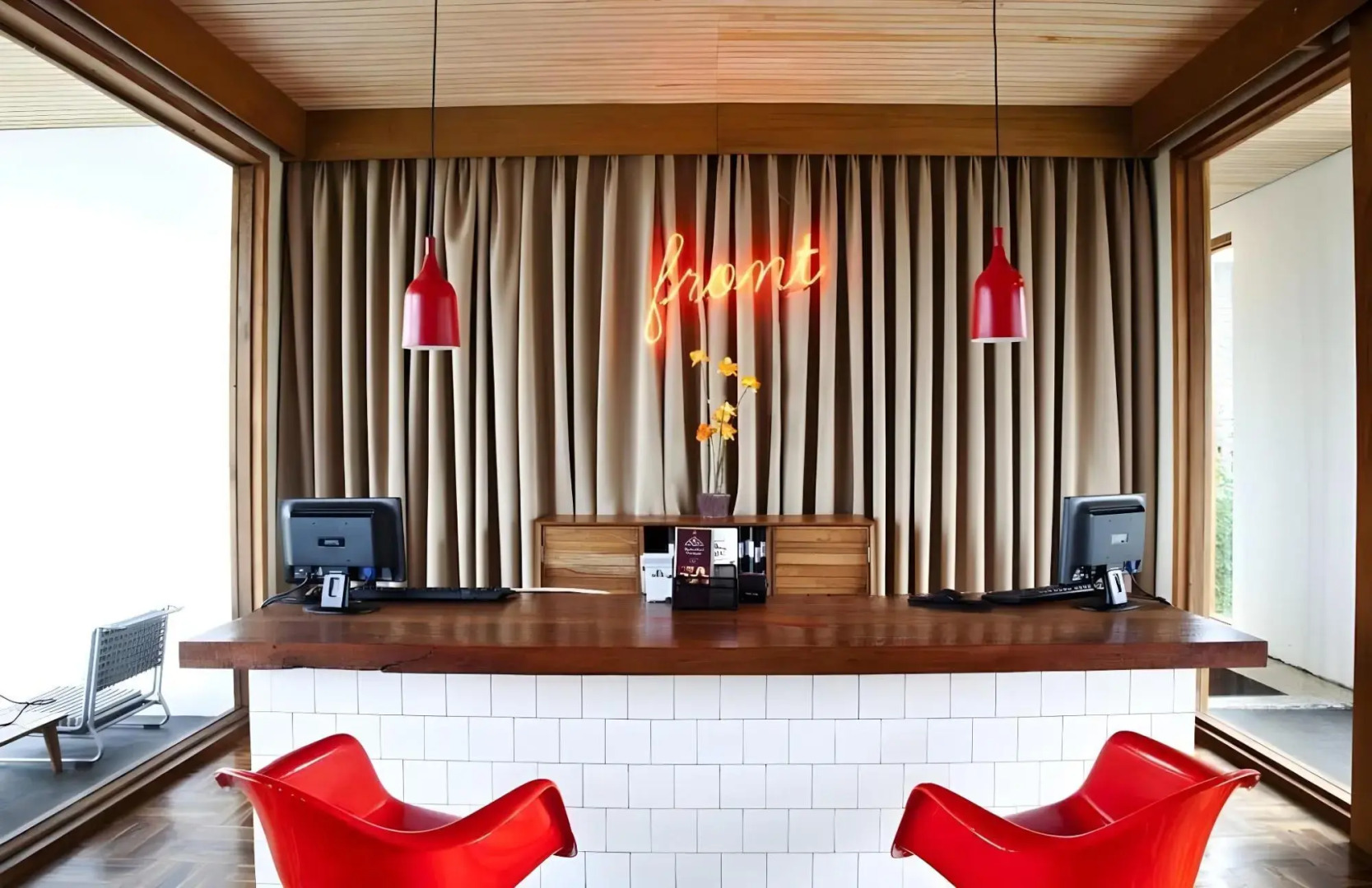 Stevie G Hotel Bandung