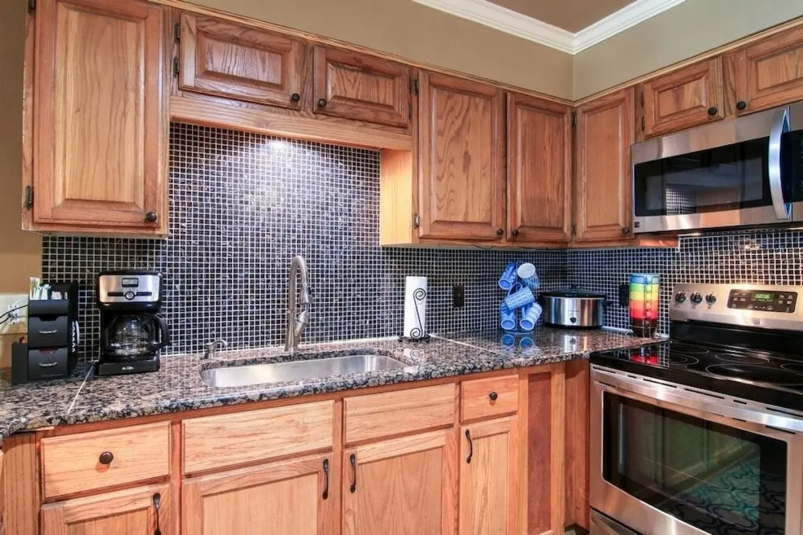 Footprints In The Sand - 2 Br Condo