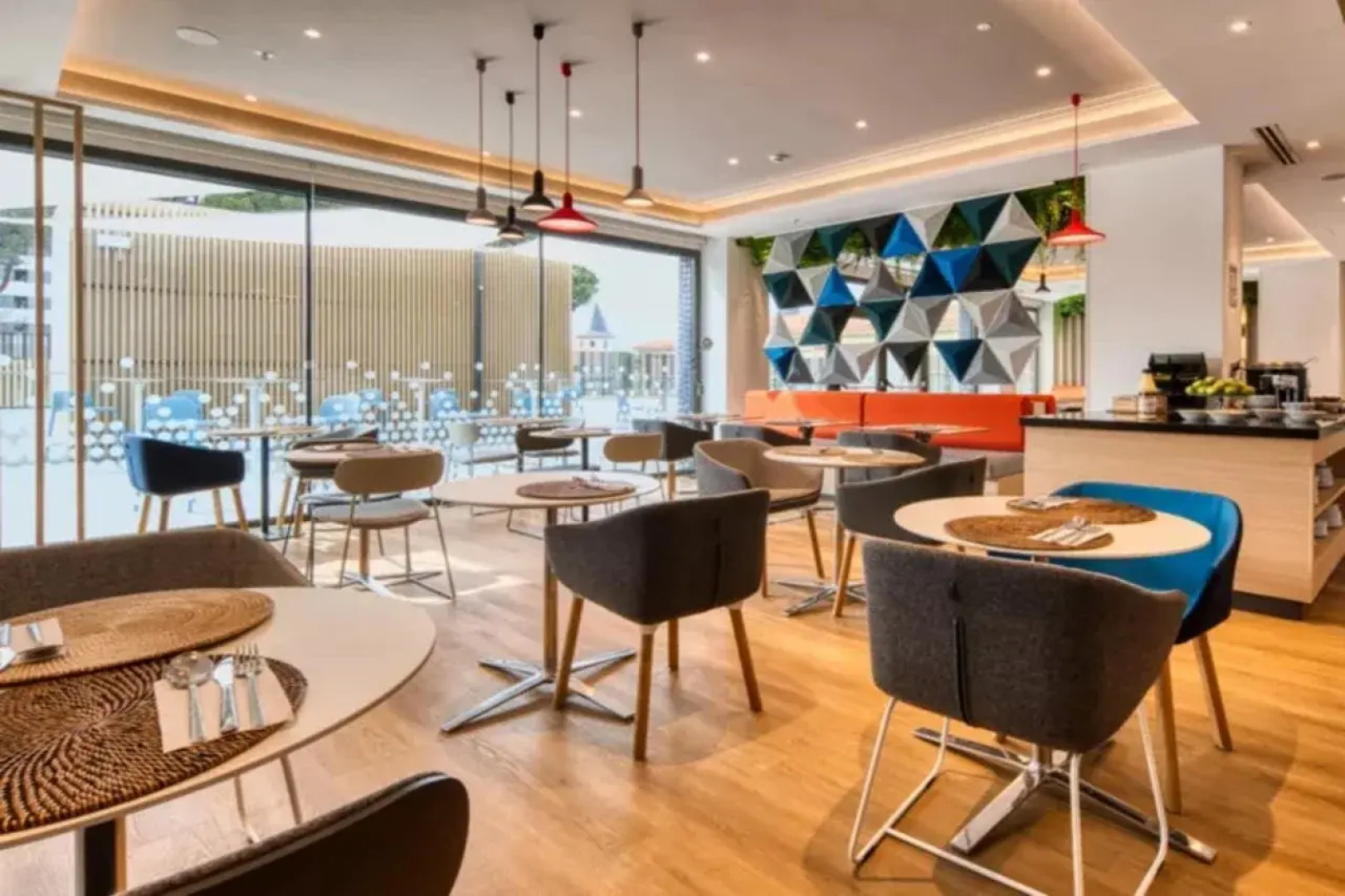 Holiday Inn Express Madrid Airport by IHG