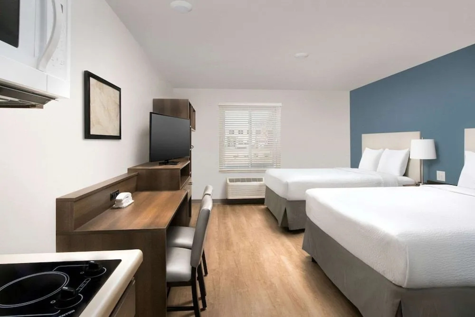 Woodspring Suites  West Des Moines