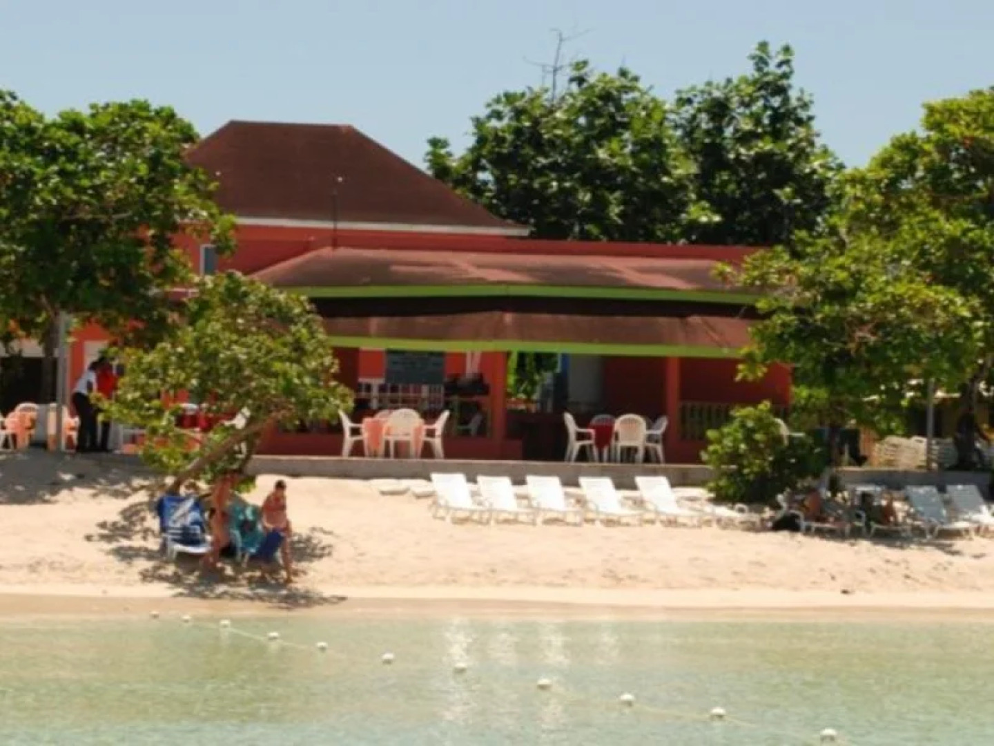 Shields Negril Villas