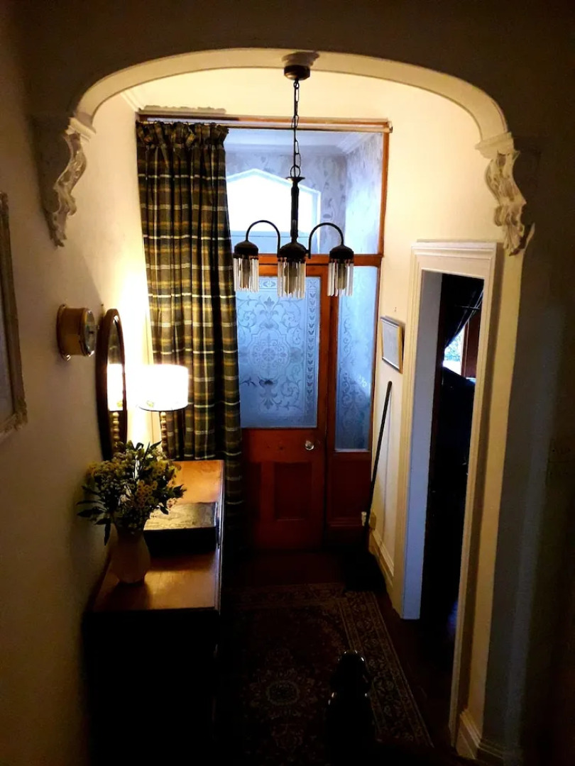 Tŷ Selah, Rugby Ave, Neath