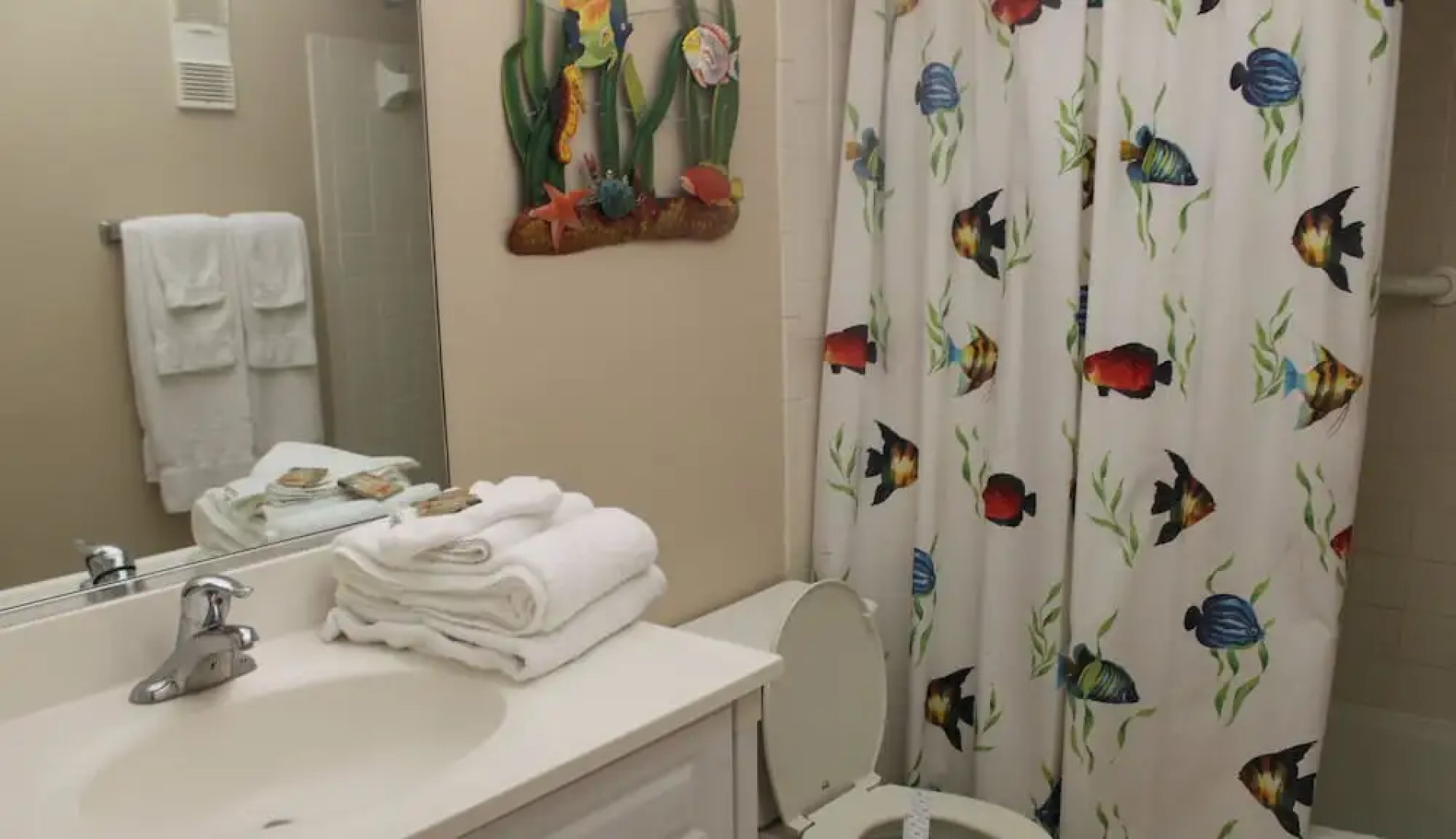 Sea Breeze 303 Apartment