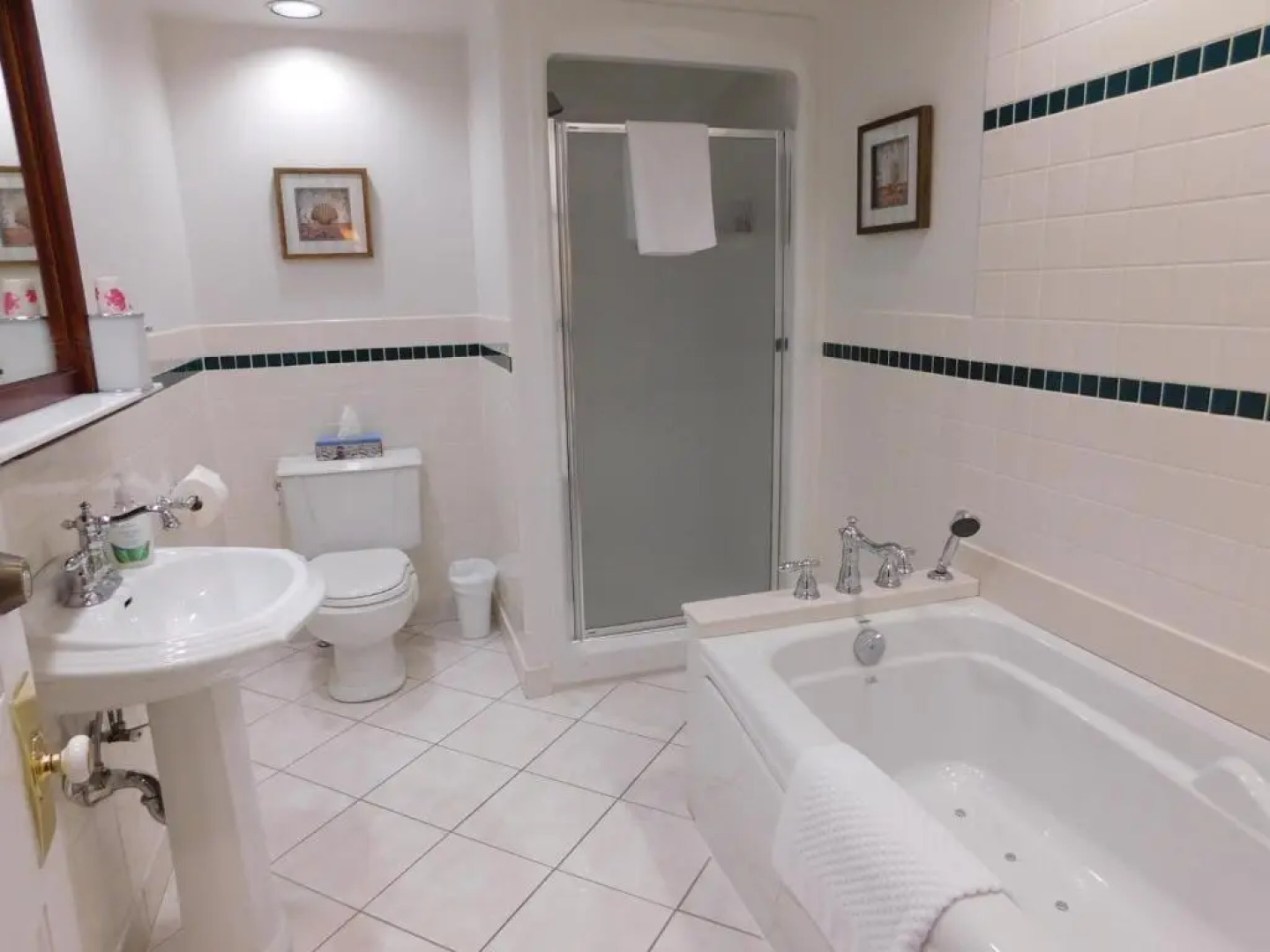 Celtic Charm Bed and Breakfast