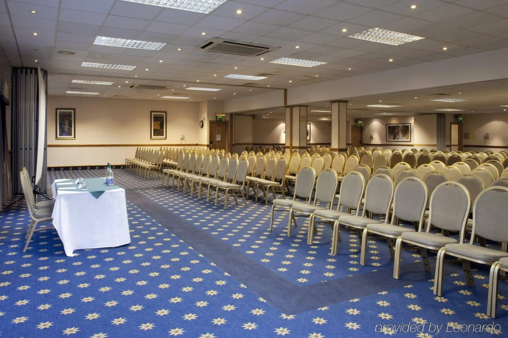 Holiday Inn Leeds Garforth by IHG