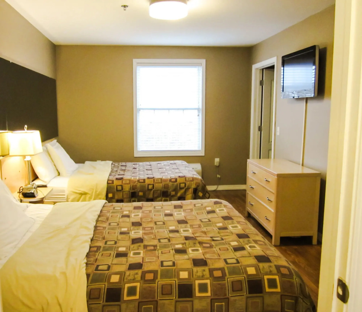 Bell's Extended Stay and Suites