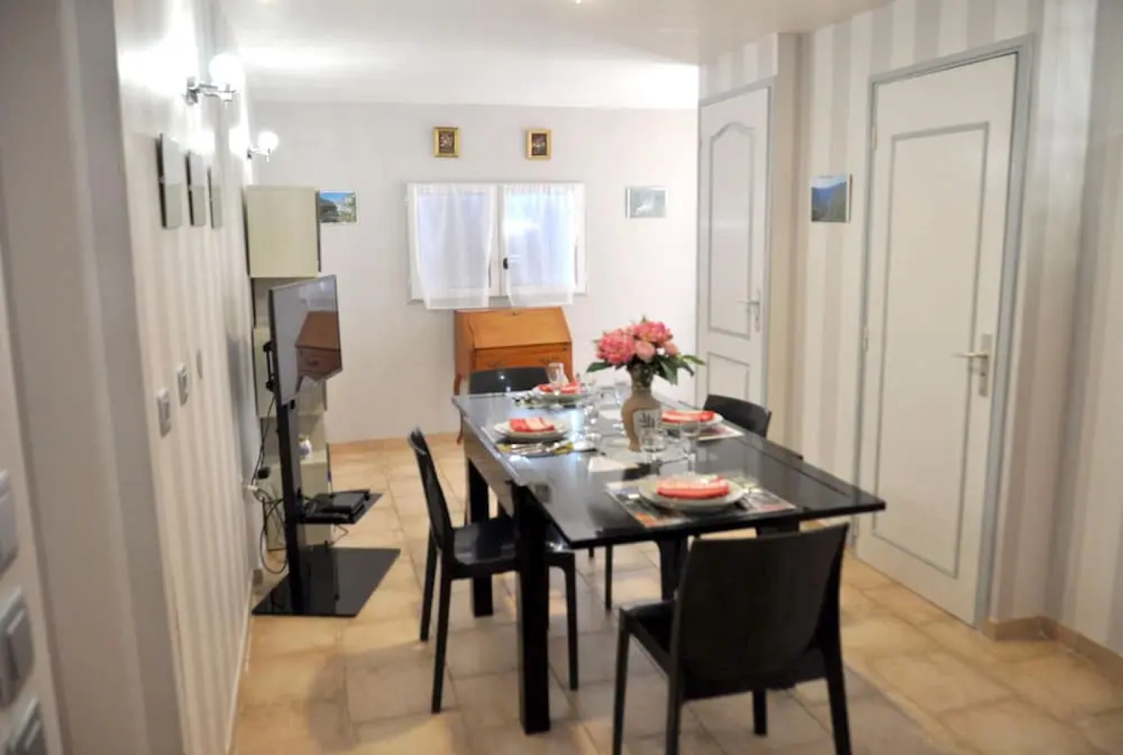 House With one Bedroom in Gargas, With Private Pool, Terrace and Wifi