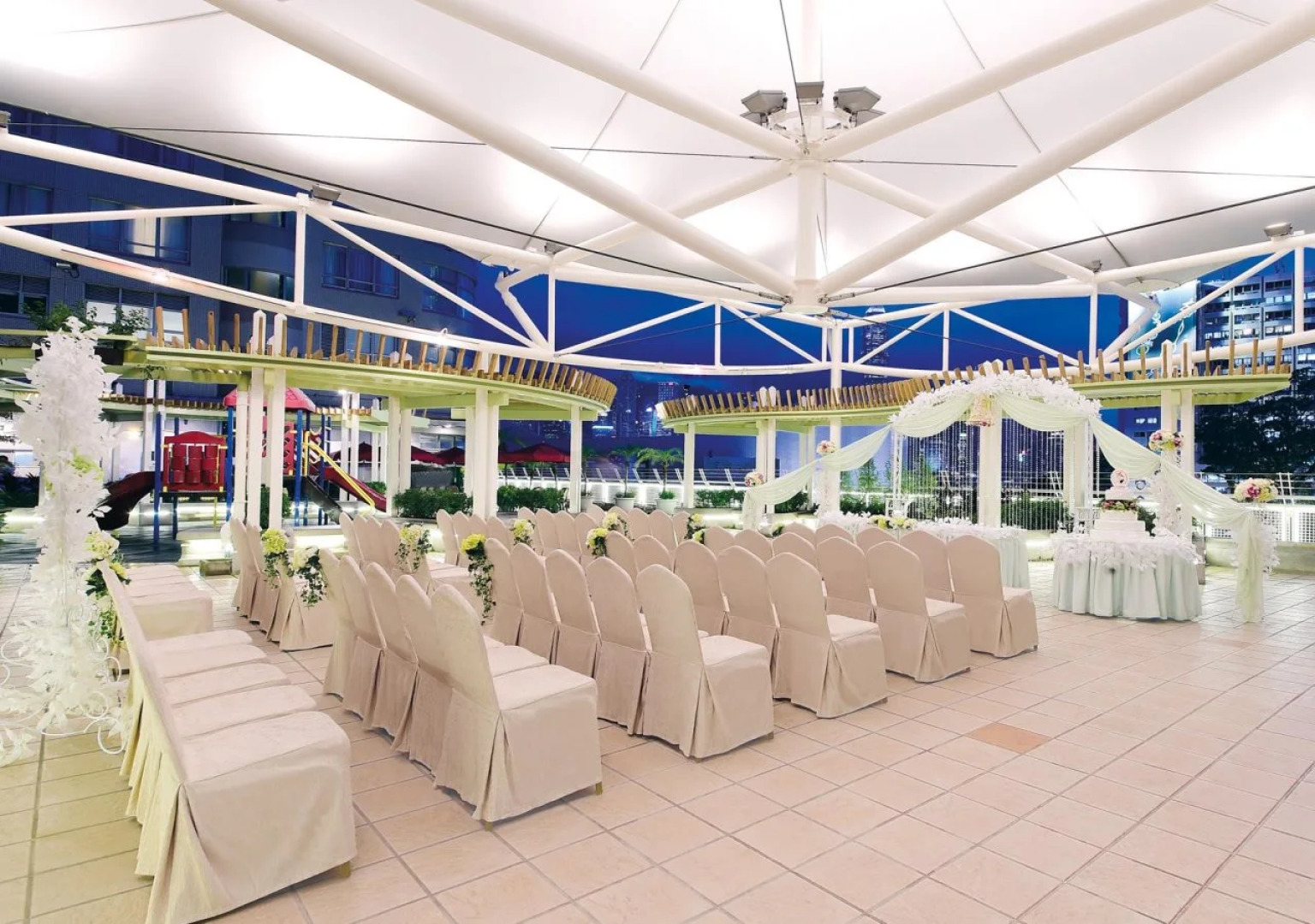 The Salisbury - YMCA of Hong Kong