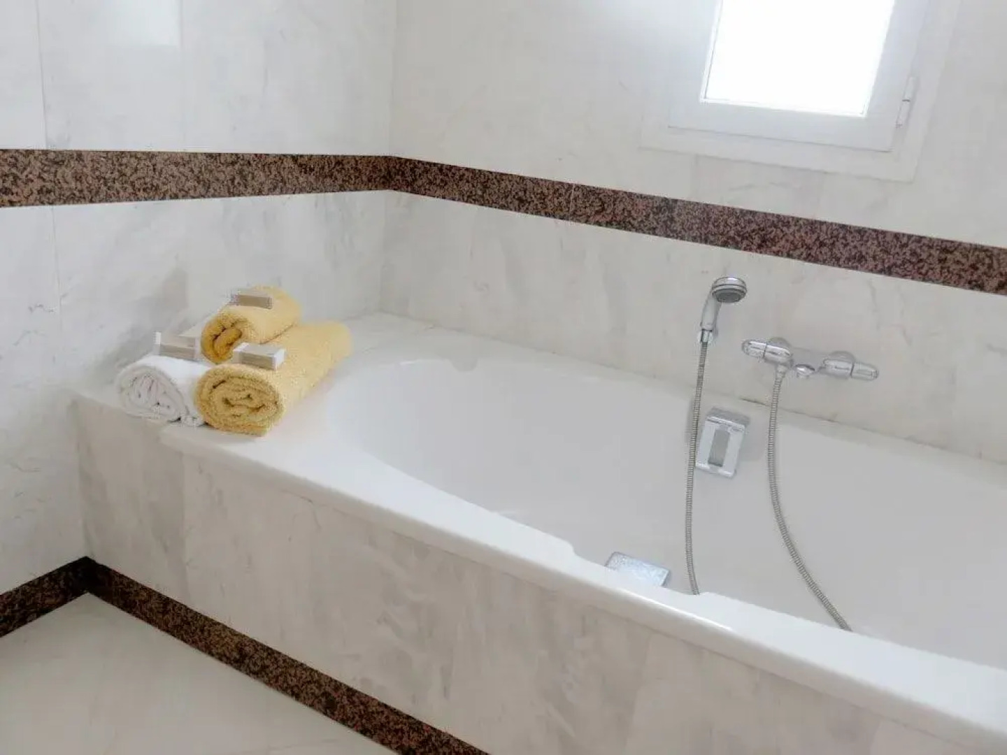 Olive Mansion Suites