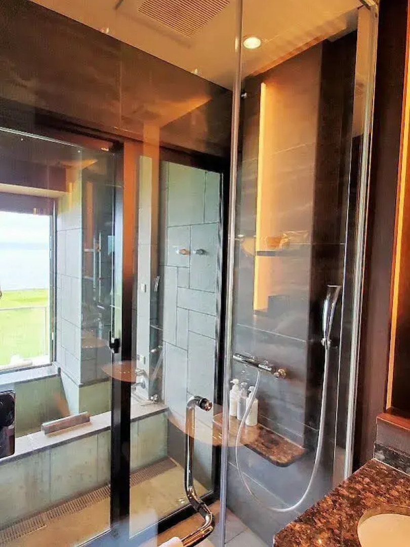 The Lake Suite Ko No Sumika