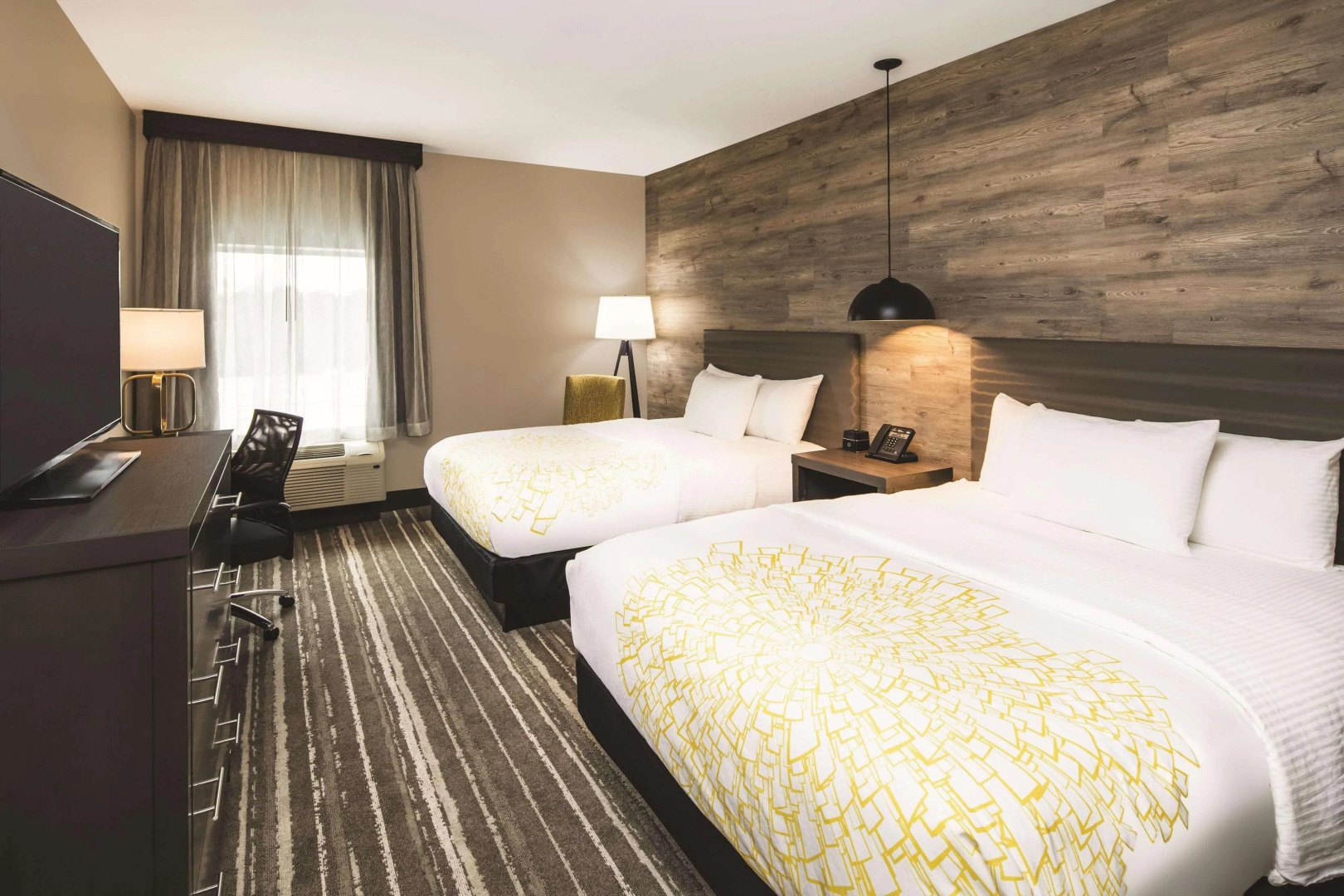 La Quinta Inn & Suites by Wyndham Atlanta South - McDonough