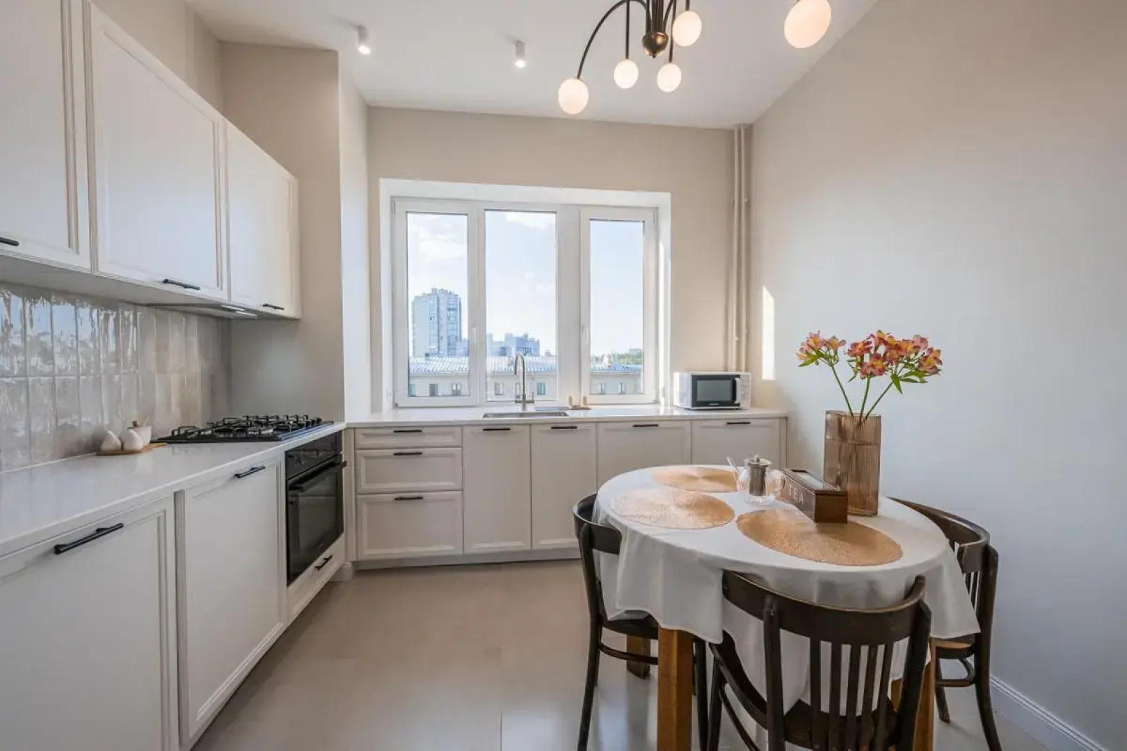 Апартаменты возле метро Лесная