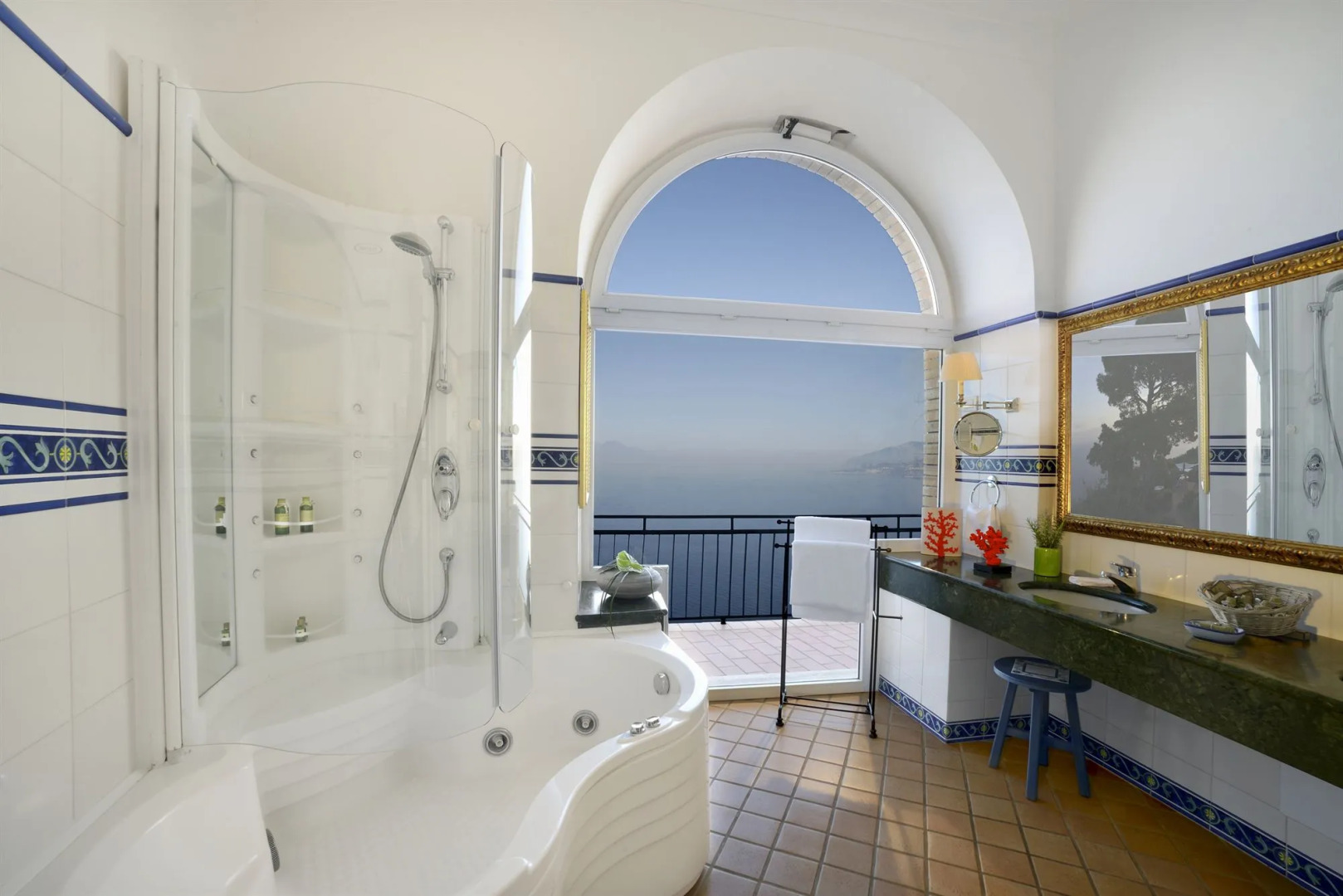 Caesar Augustus Hotel