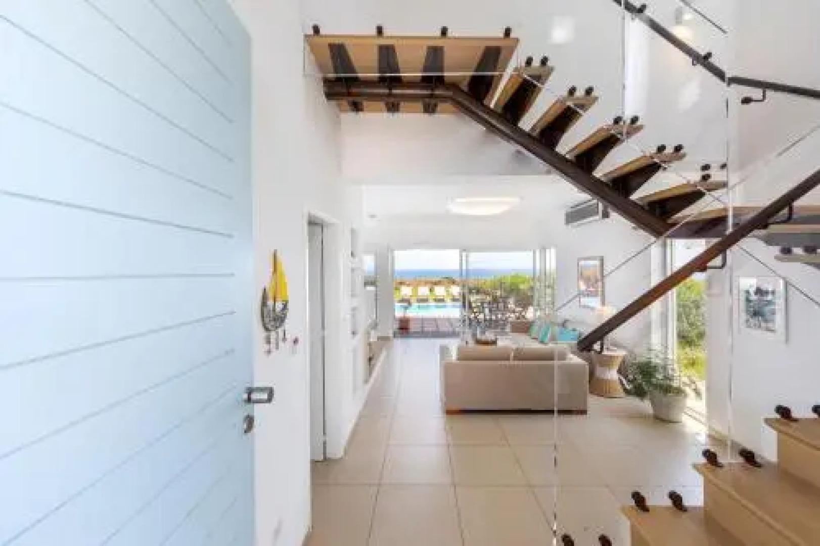 Beachfront Villa Balsa