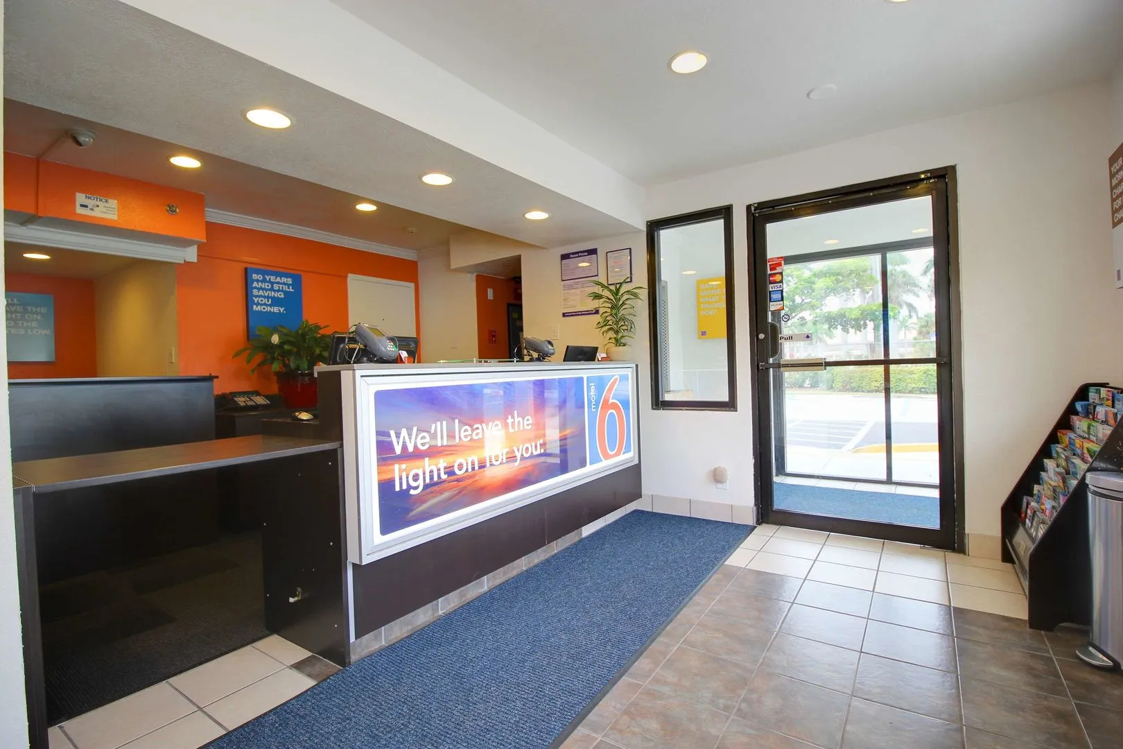 Motel 6 Lantana, FL