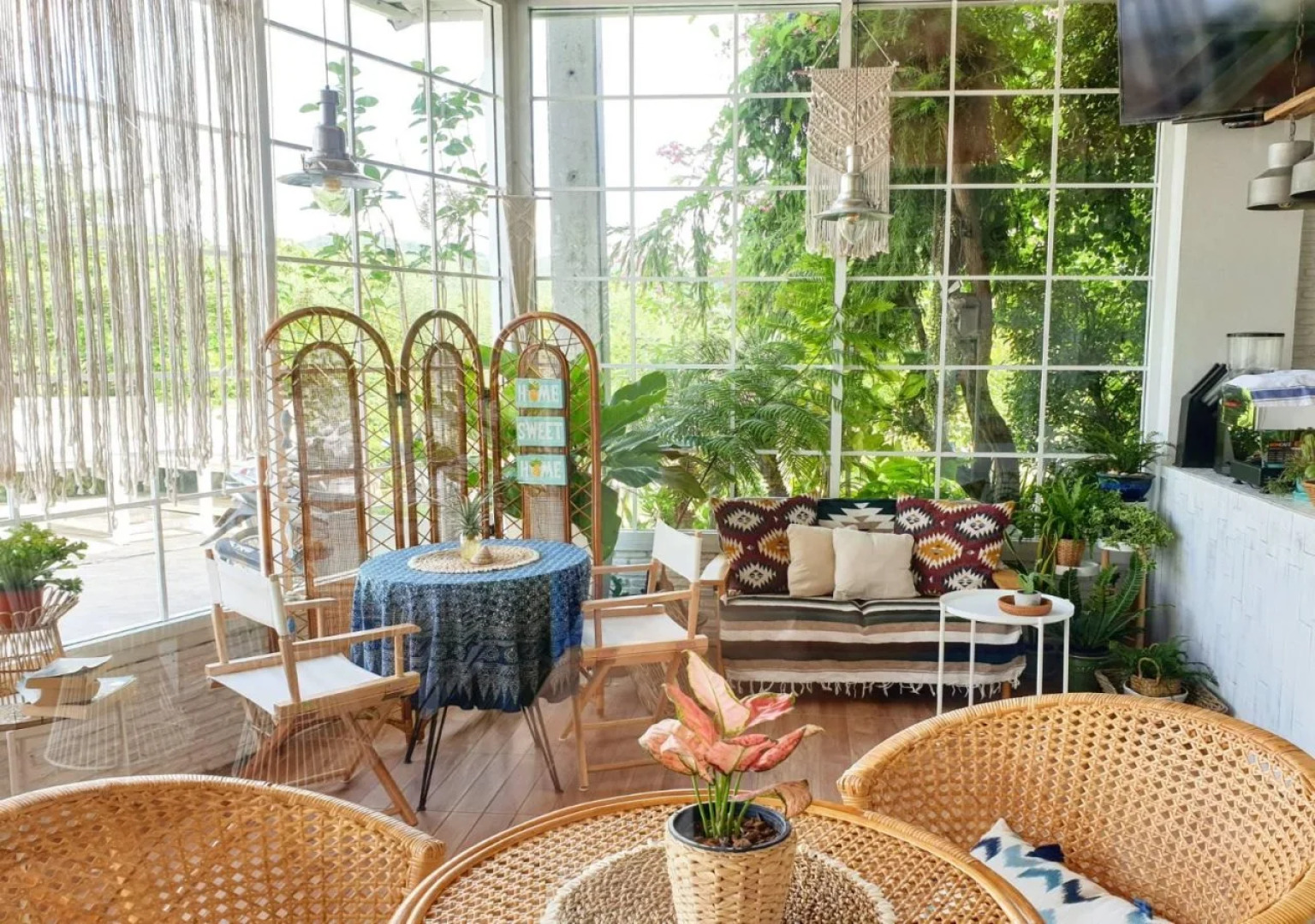 Chill House @ Nai Yang Beach