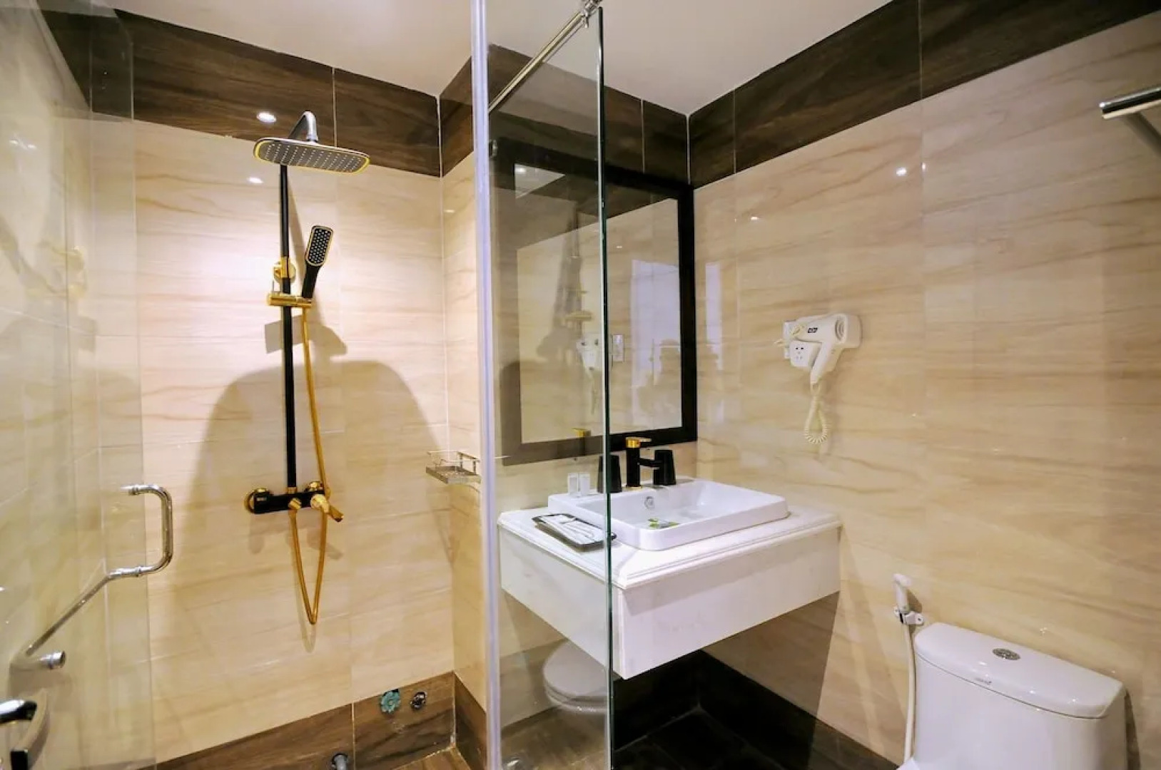 Apollo Hotel Nha Trang