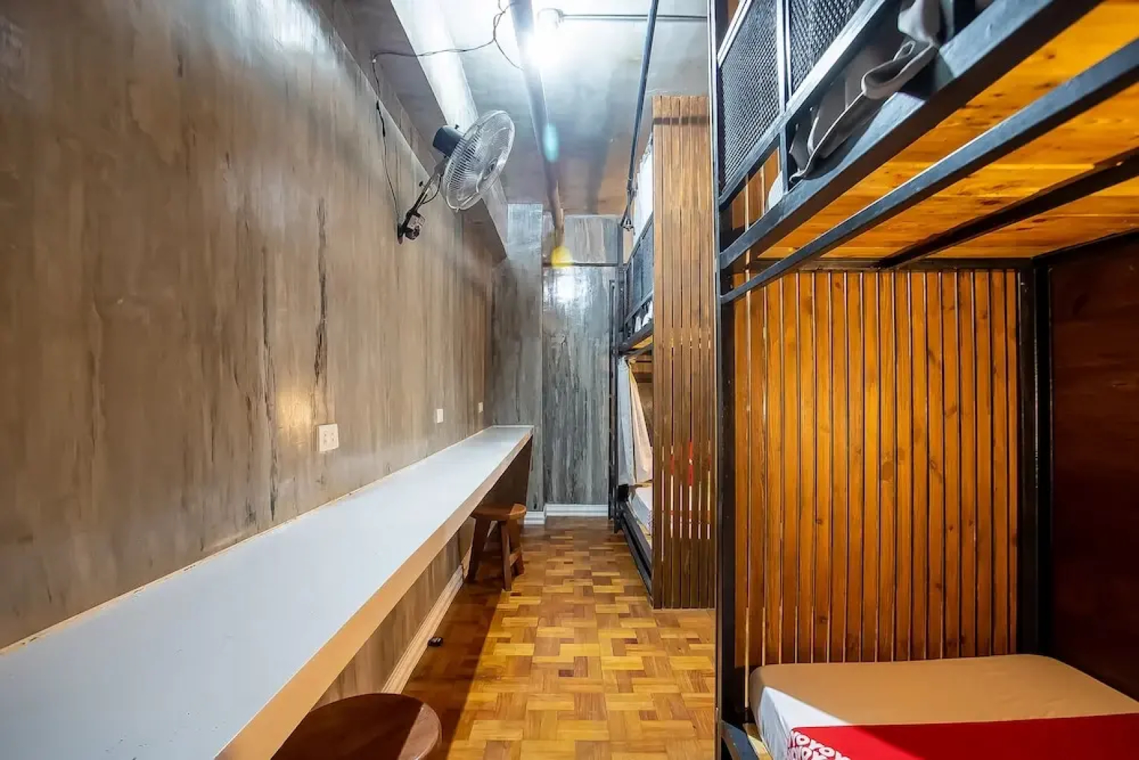 OYO 821 Connector Hostel