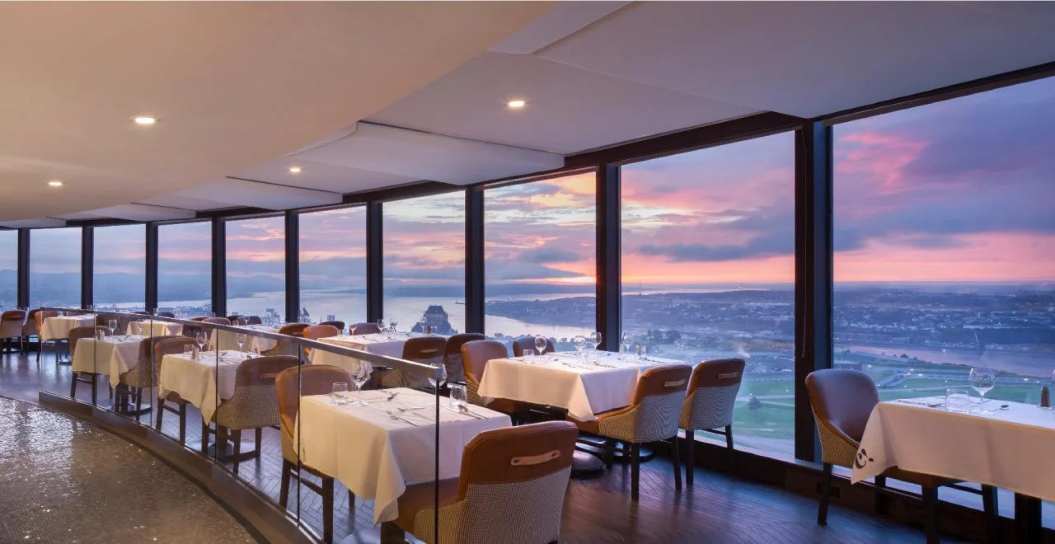 Hôtel Le Concorde Québec