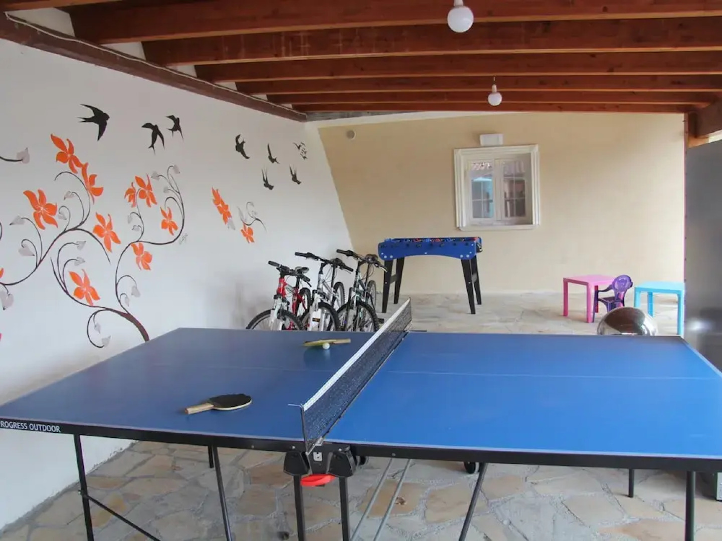 Villa with Salt Water & Heated Pool & Hot Tub near sea