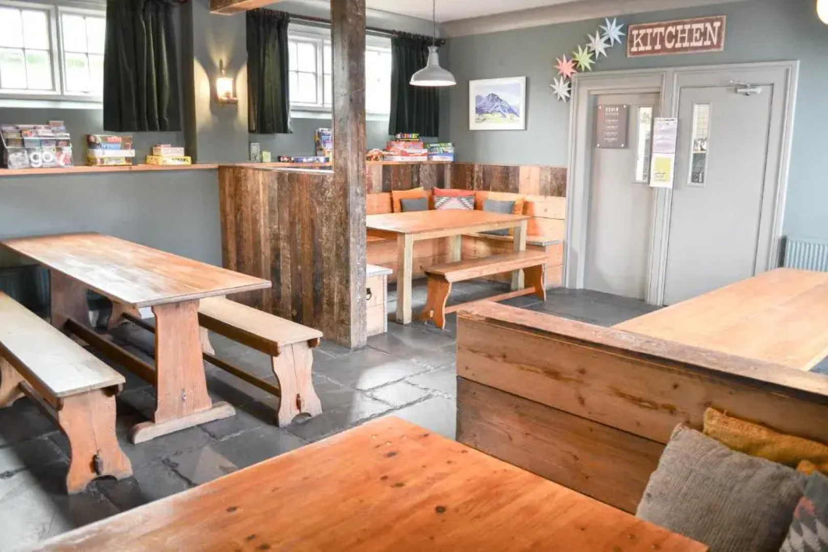 The Rocks at Plas Curig Hostel