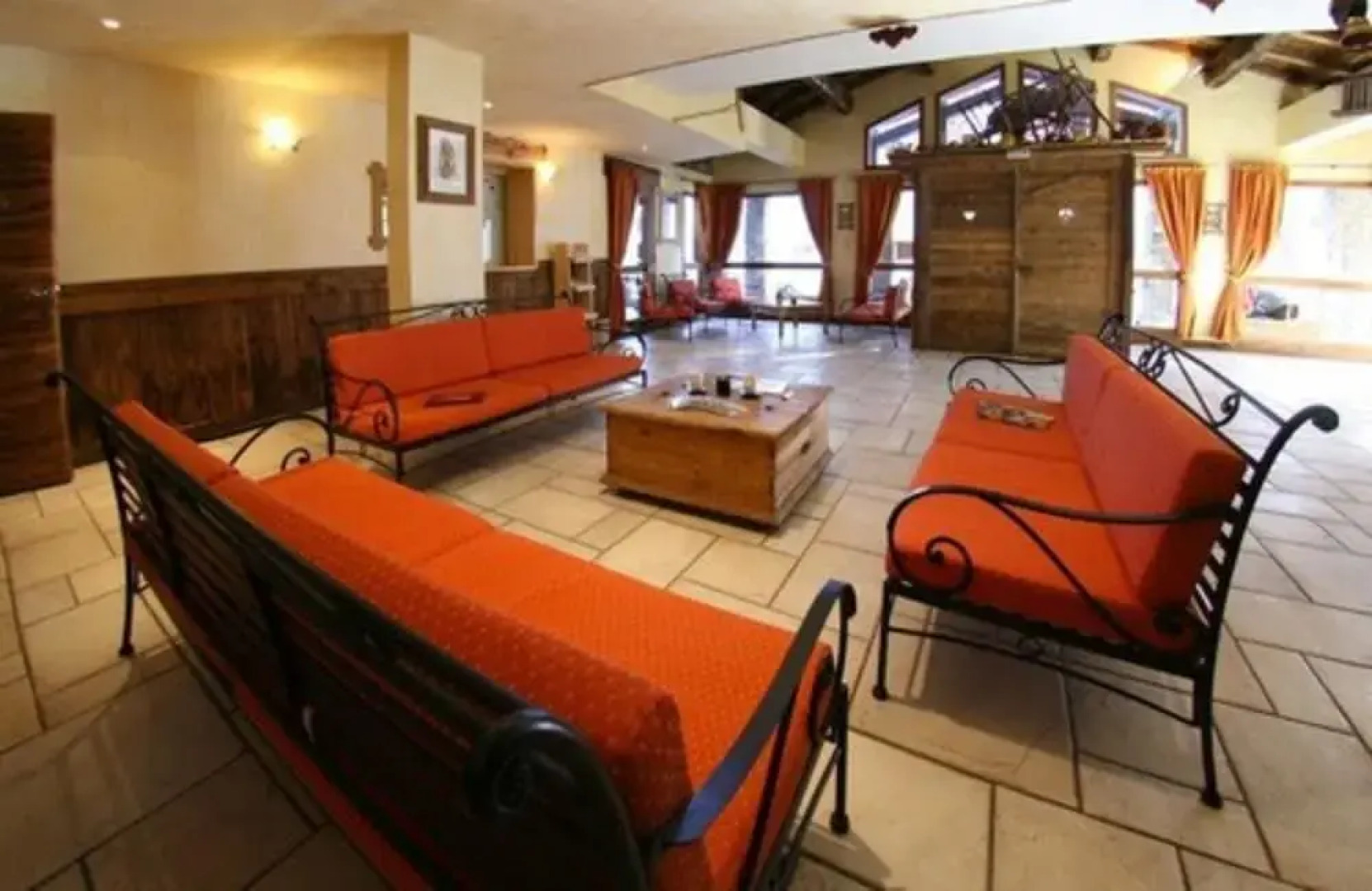 Résidence Les Arolles by Les Etincelles