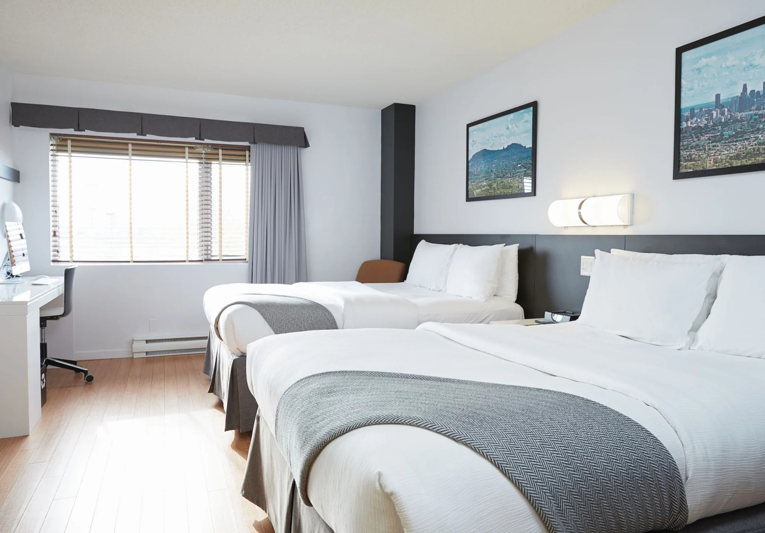 Hôtel Le Dauphin Montréal - Longueuil