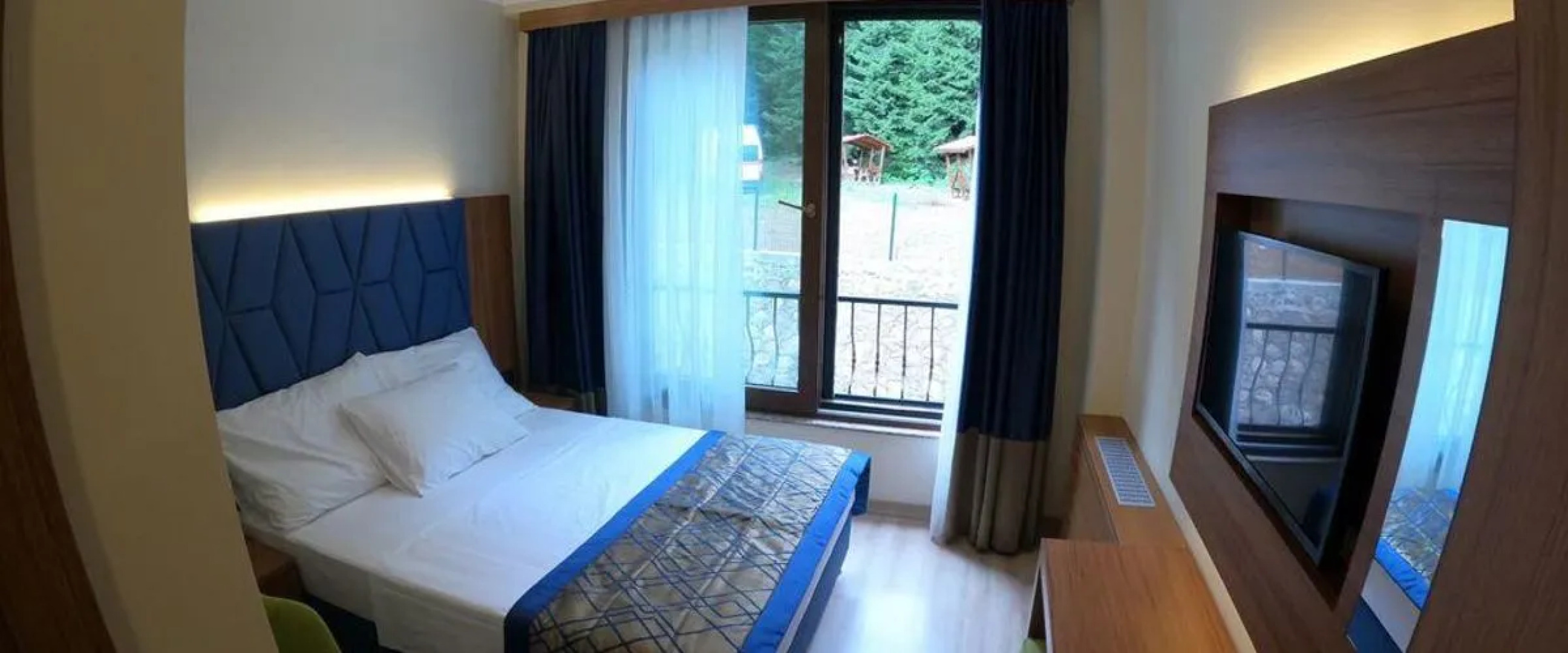 Savsat Karagol Hotel