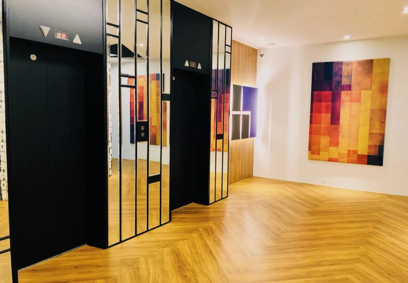 Metro Hotel - Howard Group