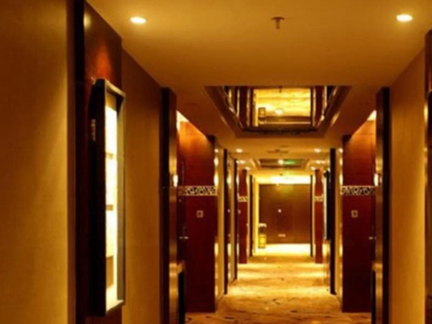 Minshan Mianzhu Hotel